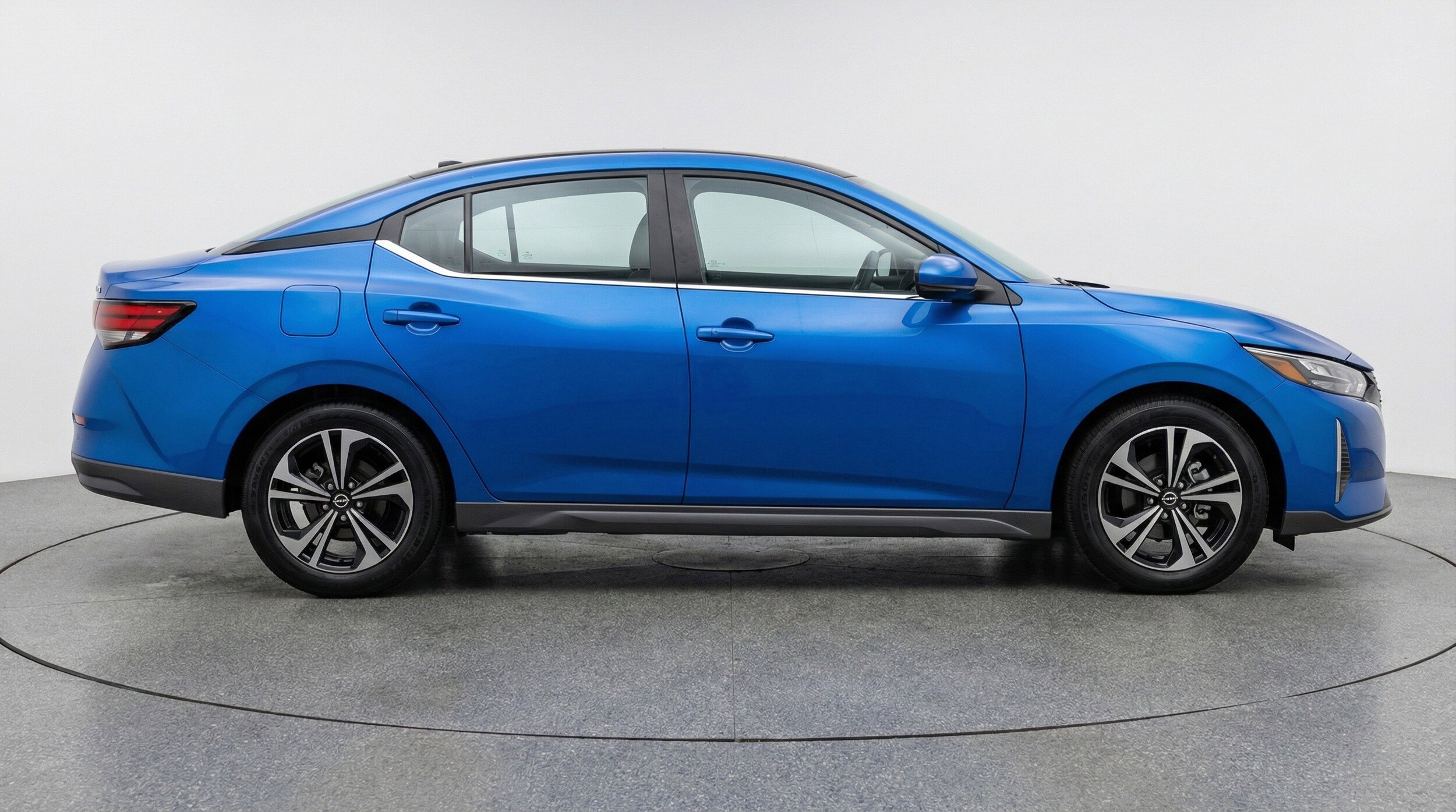 Thumbnail: 2025 Nissan Sentra - 11