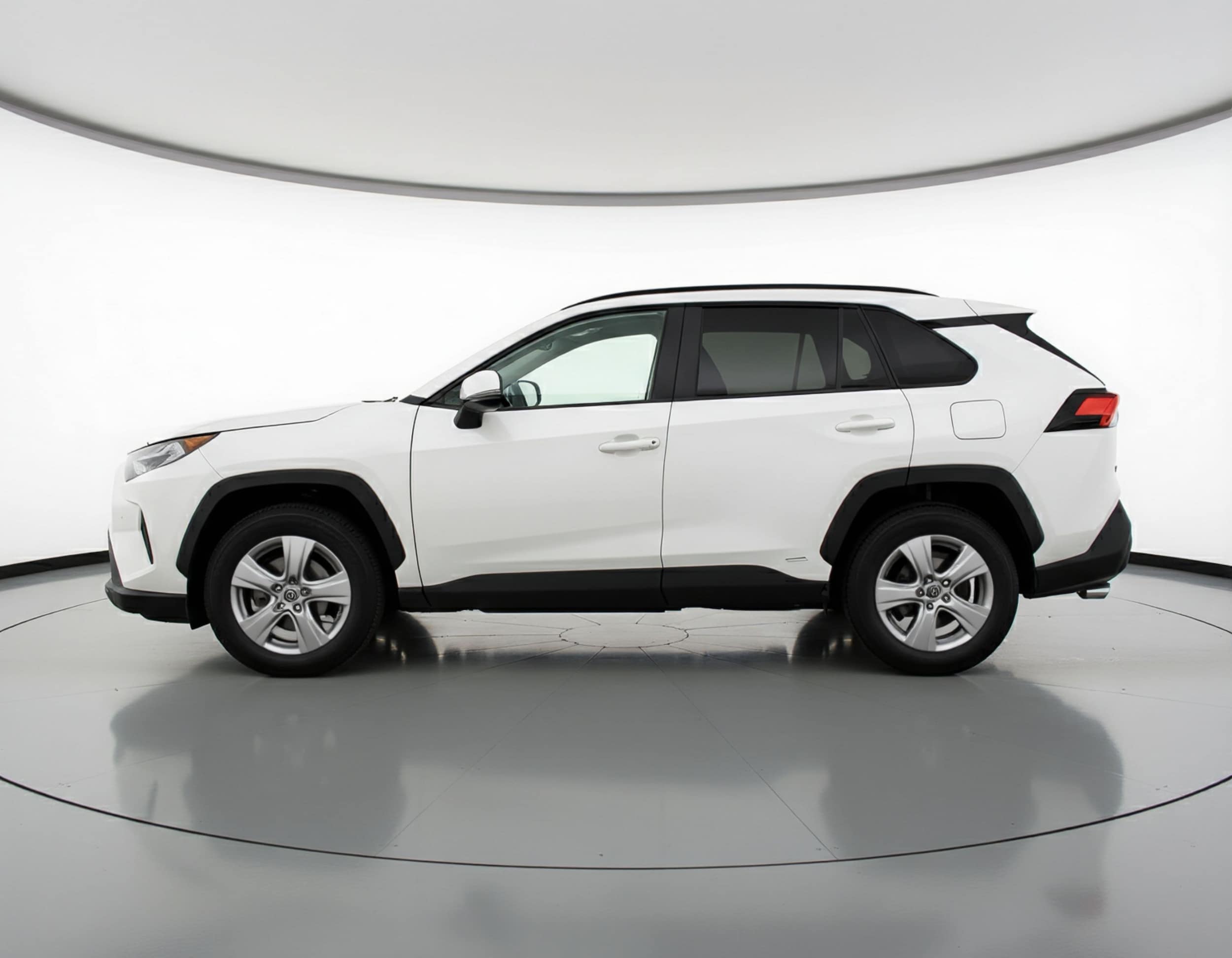 Thumbnail: 2025 Toyota RAV4 - 4