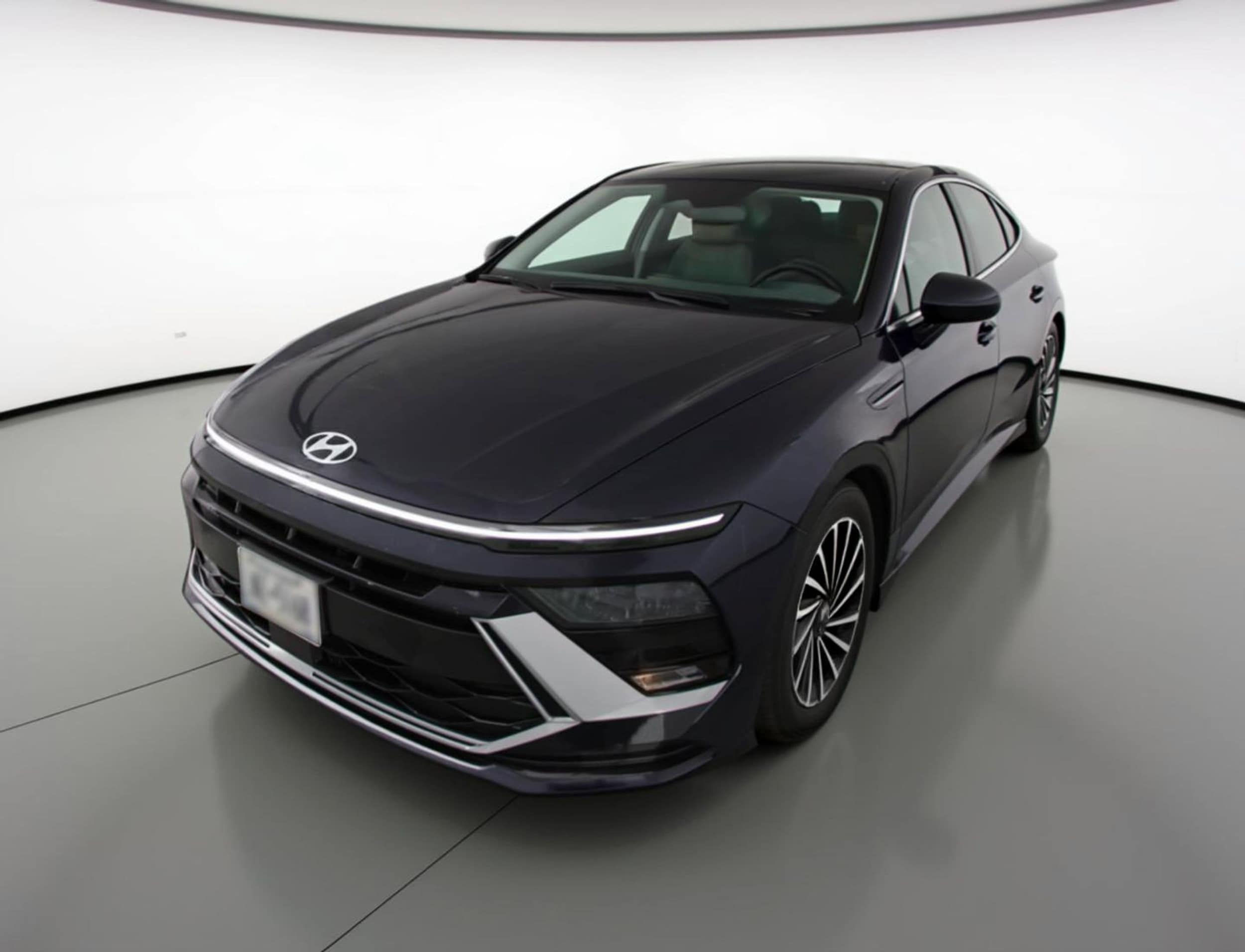 Thumbnail: 2025 Hyundai Sonata - 3