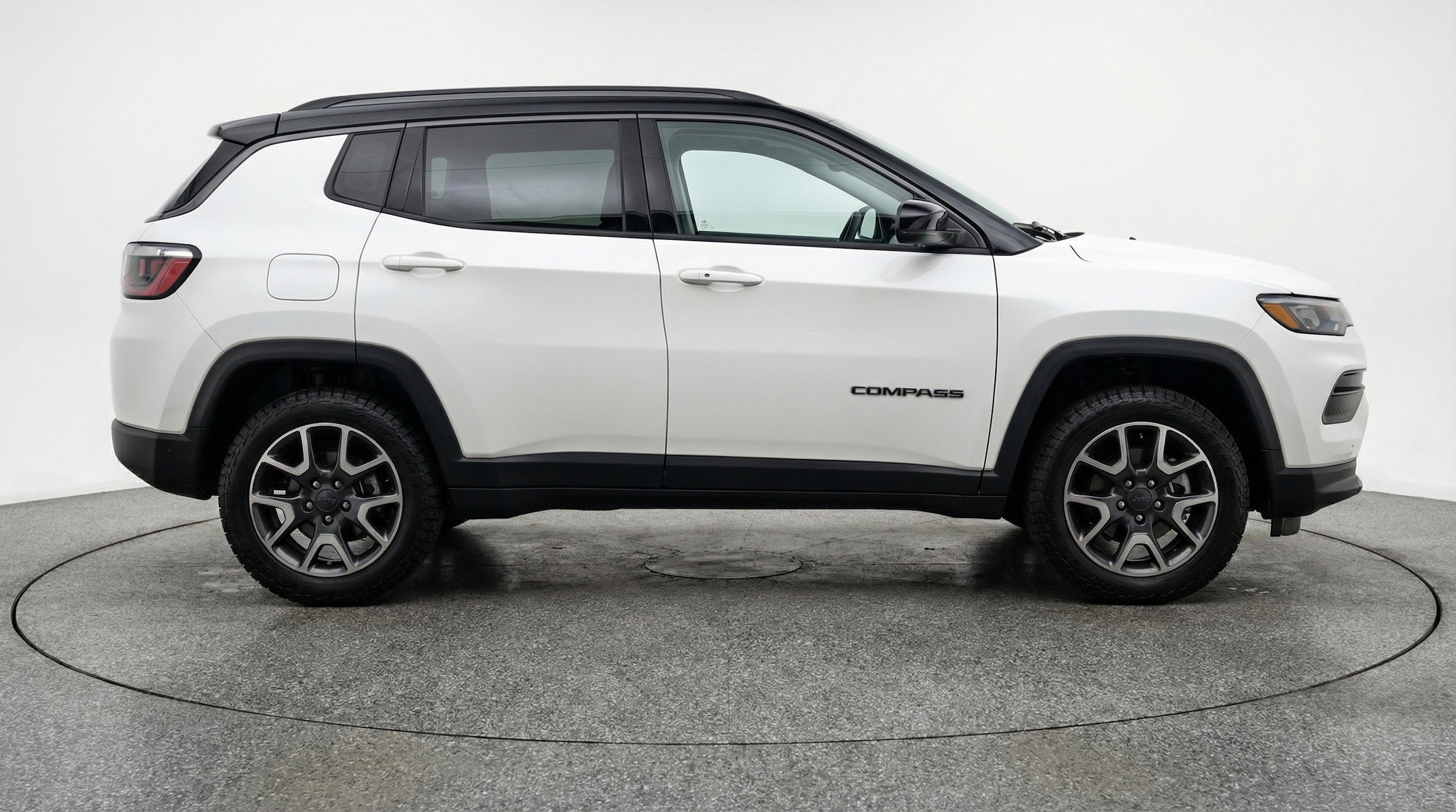 Thumbnail: 2025 Jeep Compass - 11
