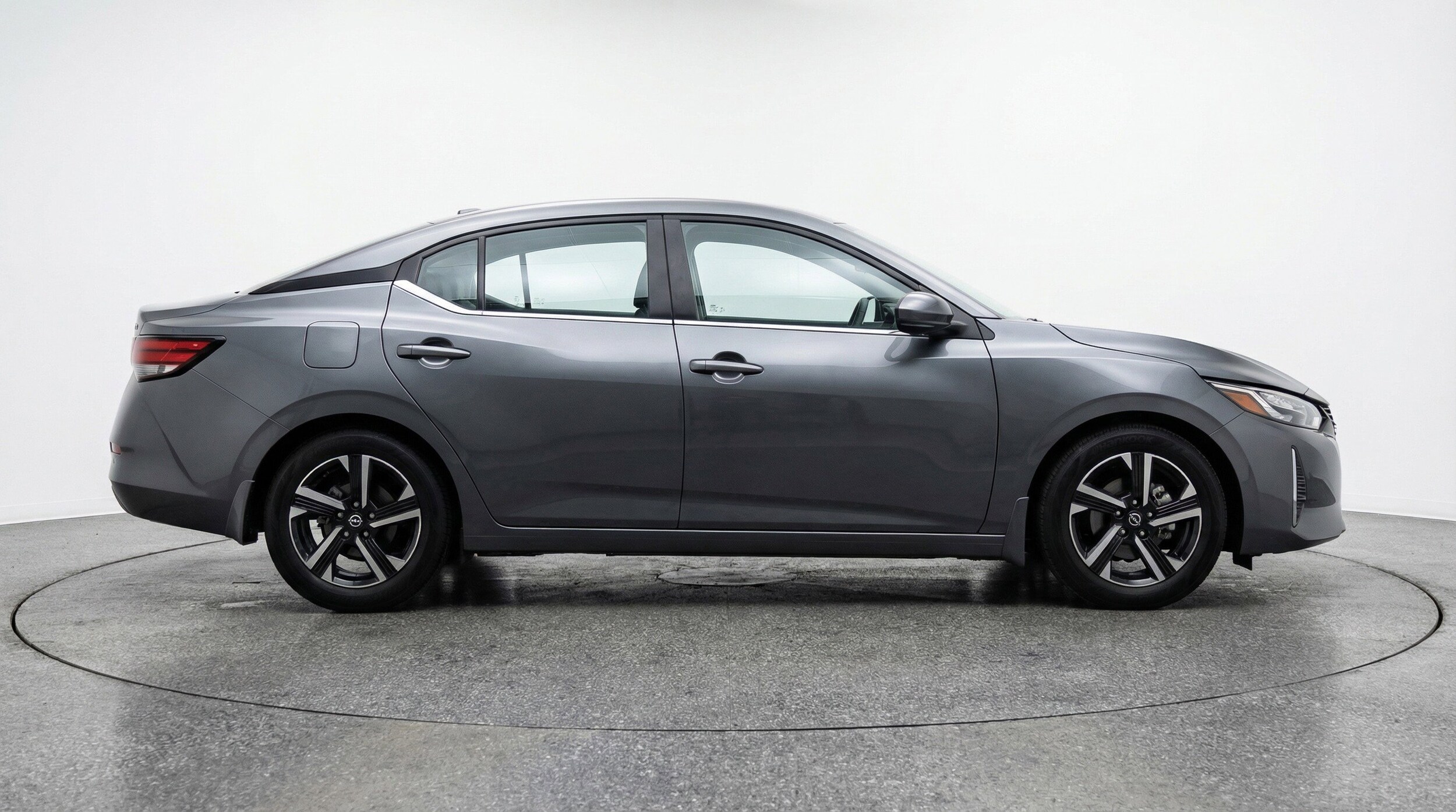 Thumbnail: 2025 Nissan Sentra - 11