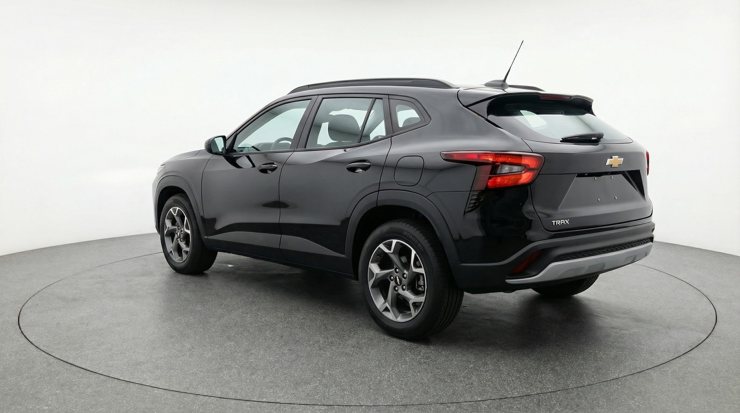 Thumbnail: 2025 Chevrolet Trax - 5