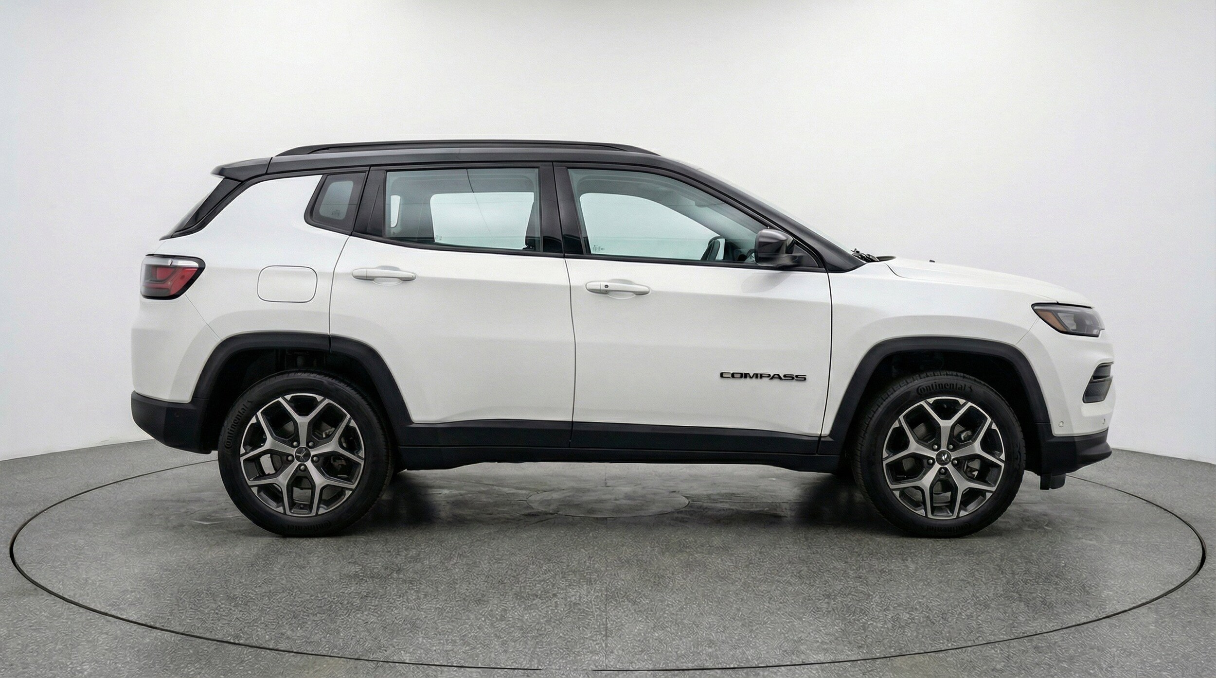Thumbnail: 2025 Jeep Compass - 11
