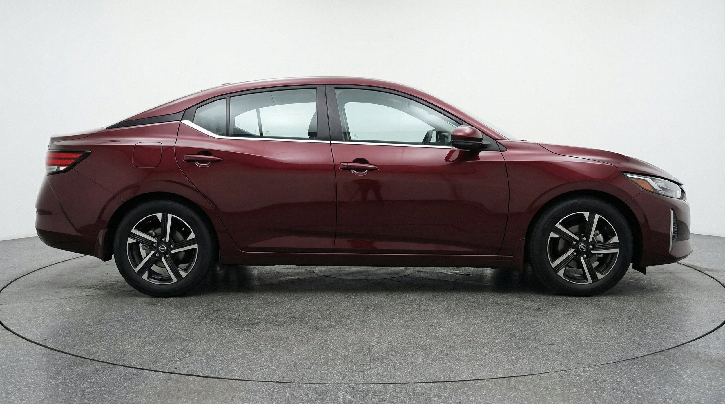 Thumbnail: 2025 Nissan Sentra - 11