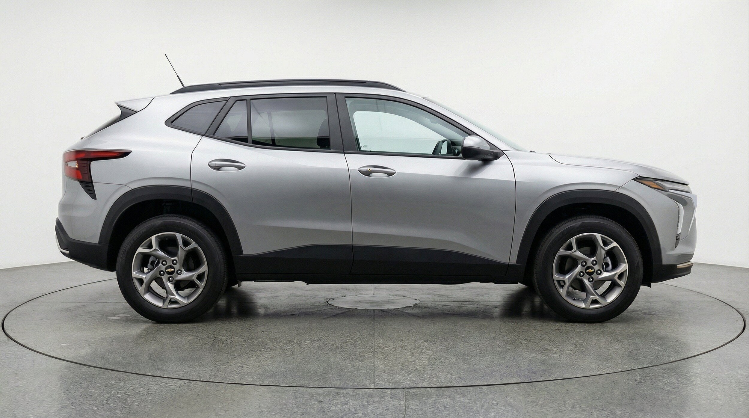 Thumbnail: 2025 Chevrolet Trax - 11