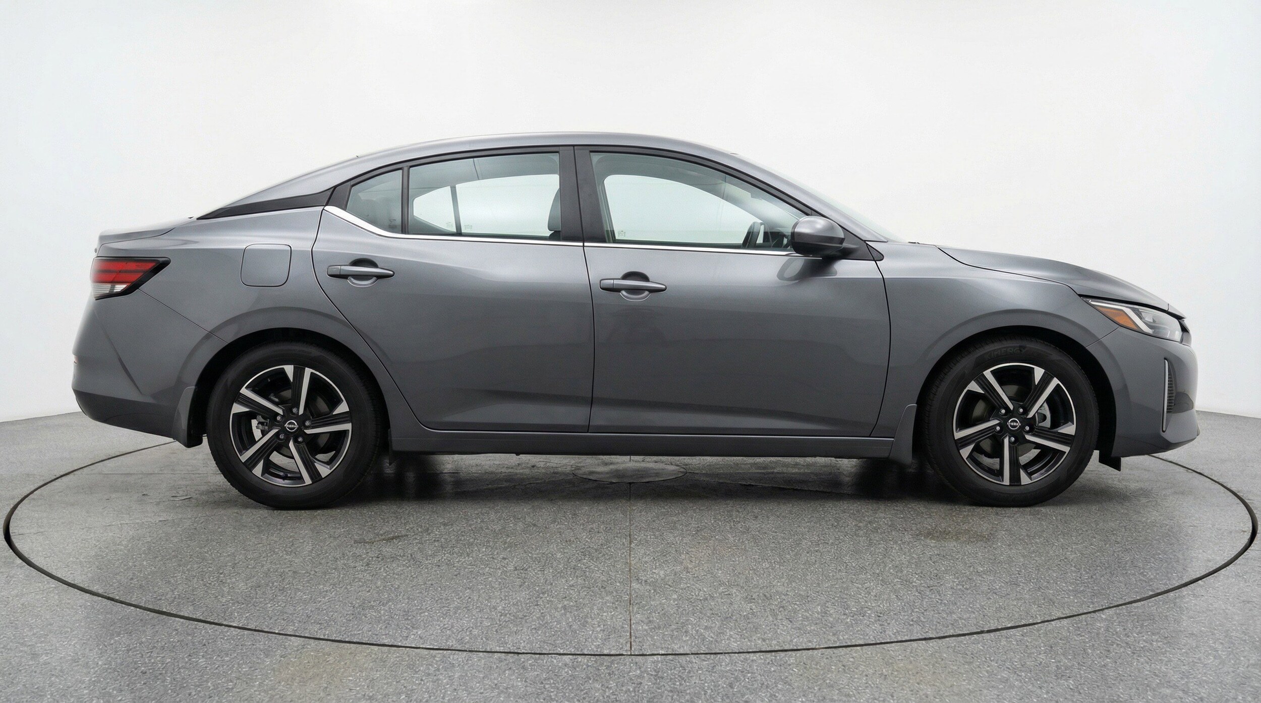 Thumbnail: 2025 Nissan Sentra - 11