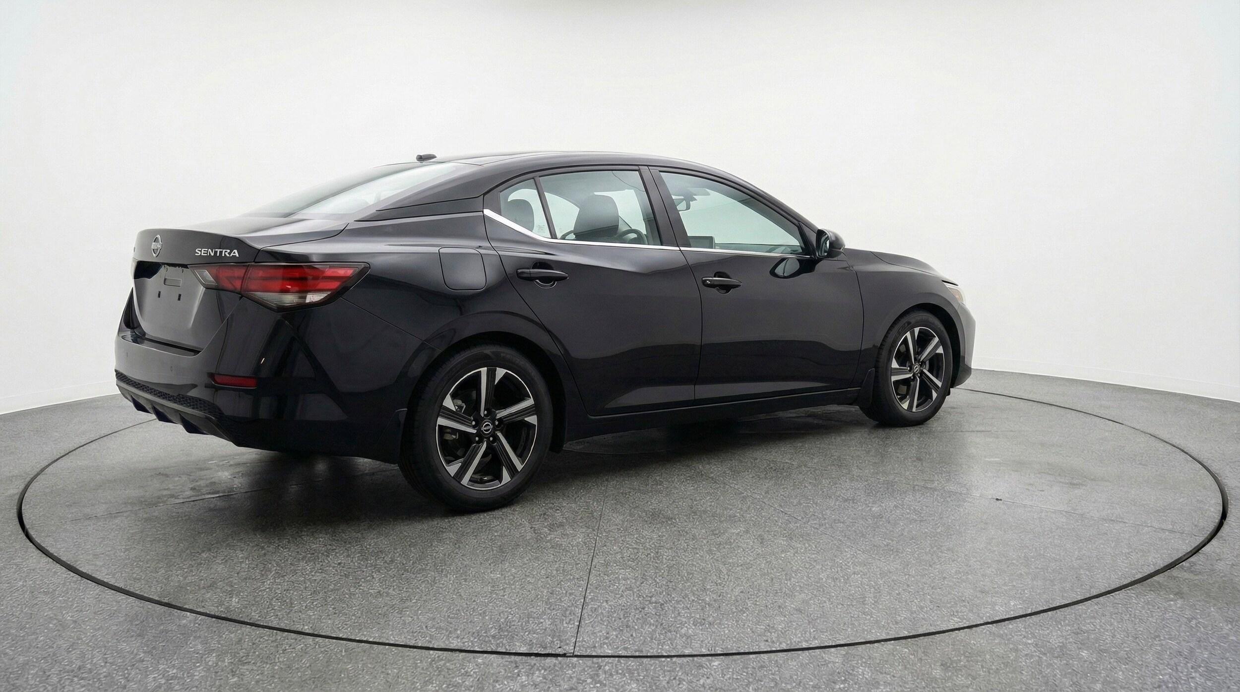 Thumbnail: 2025 Nissan Sentra - 9