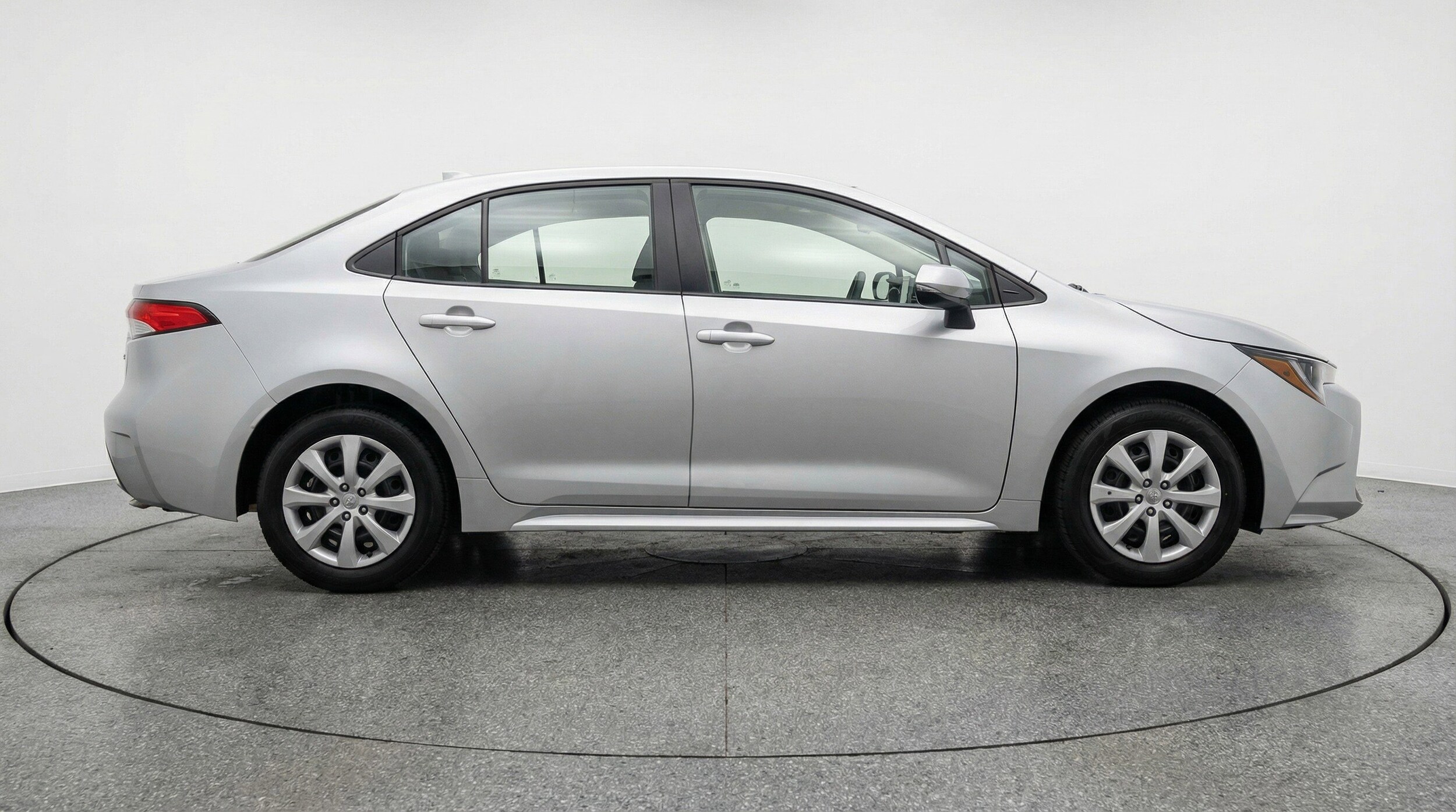 Thumbnail: 2025 Toyota Corolla - 11