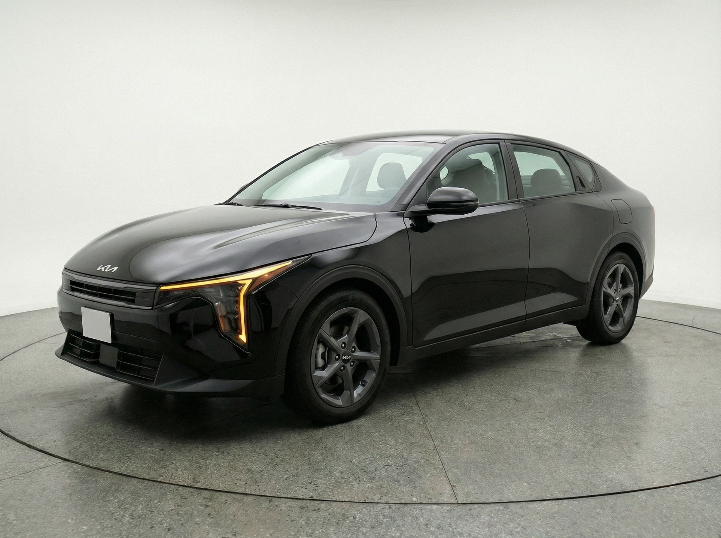 Thumbnail: 2025 Kia K4 - 1