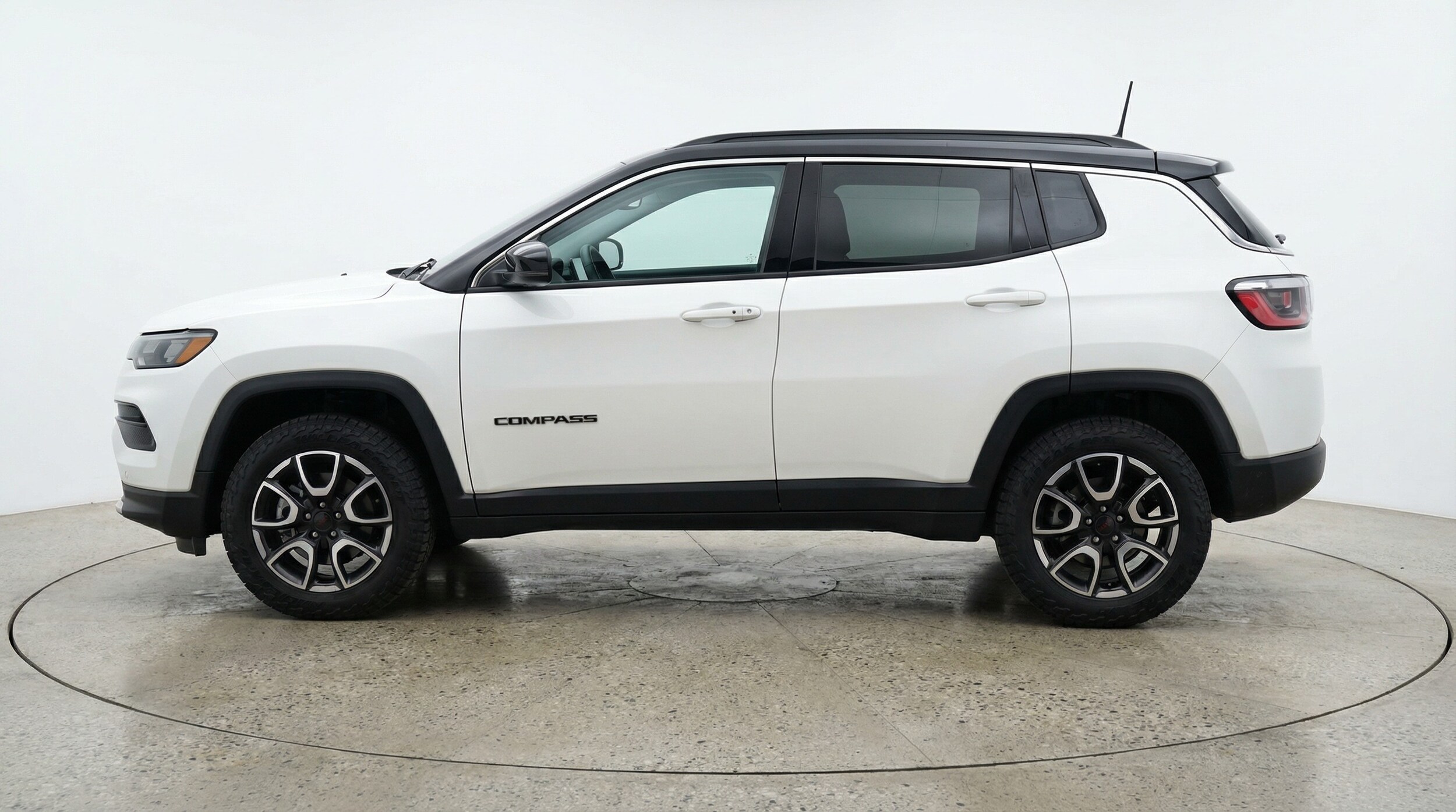 Thumbnail: 2025 Jeep Compass - 4