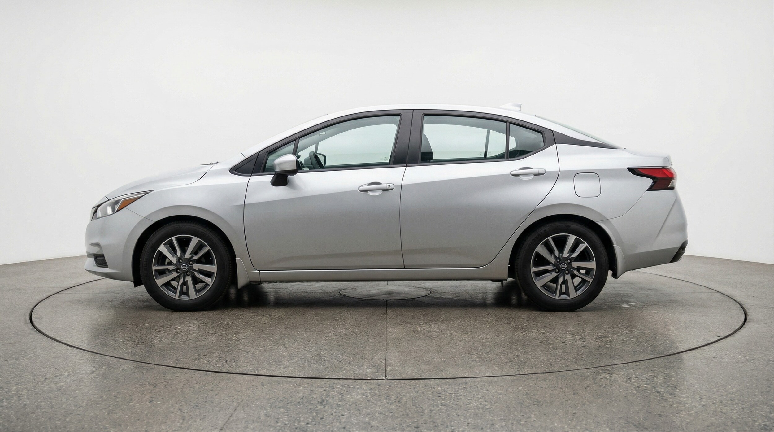 Thumbnail: 2025 Nissan Versa - 4