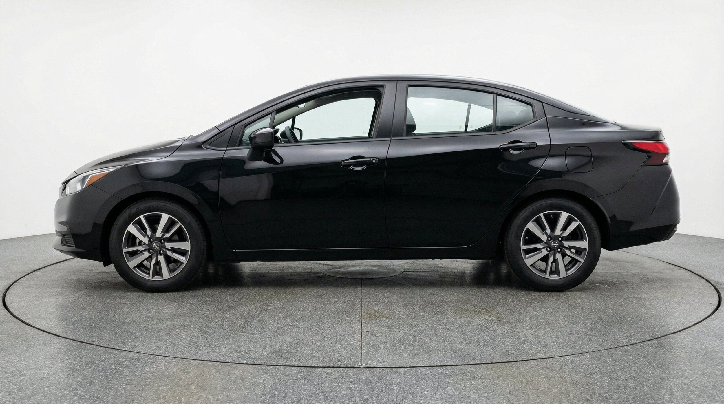 Thumbnail: 2025 Nissan Versa - 5