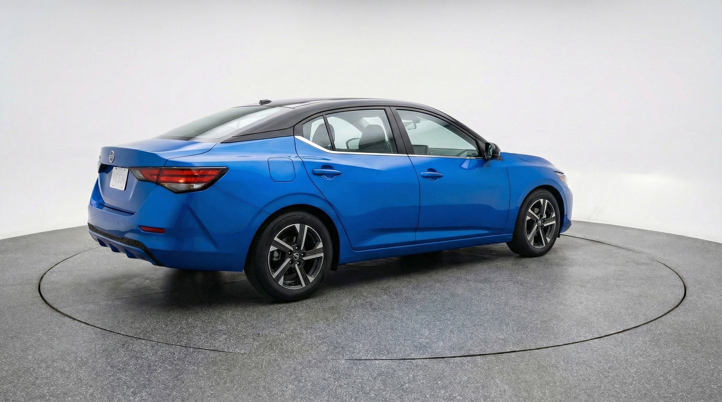 Thumbnail: 2025 Nissan Sentra - 9