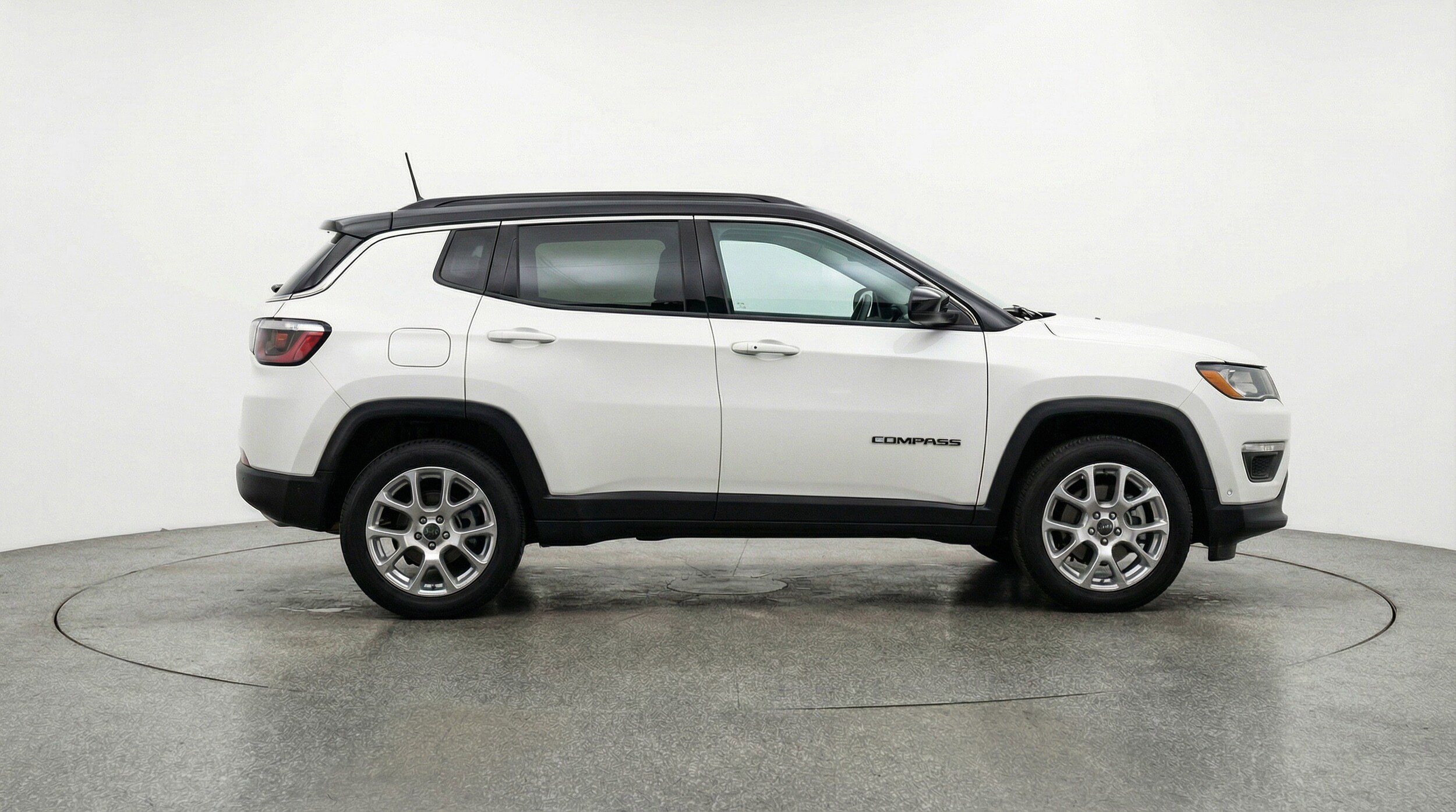 Thumbnail: 2025 Jeep Compass - 11