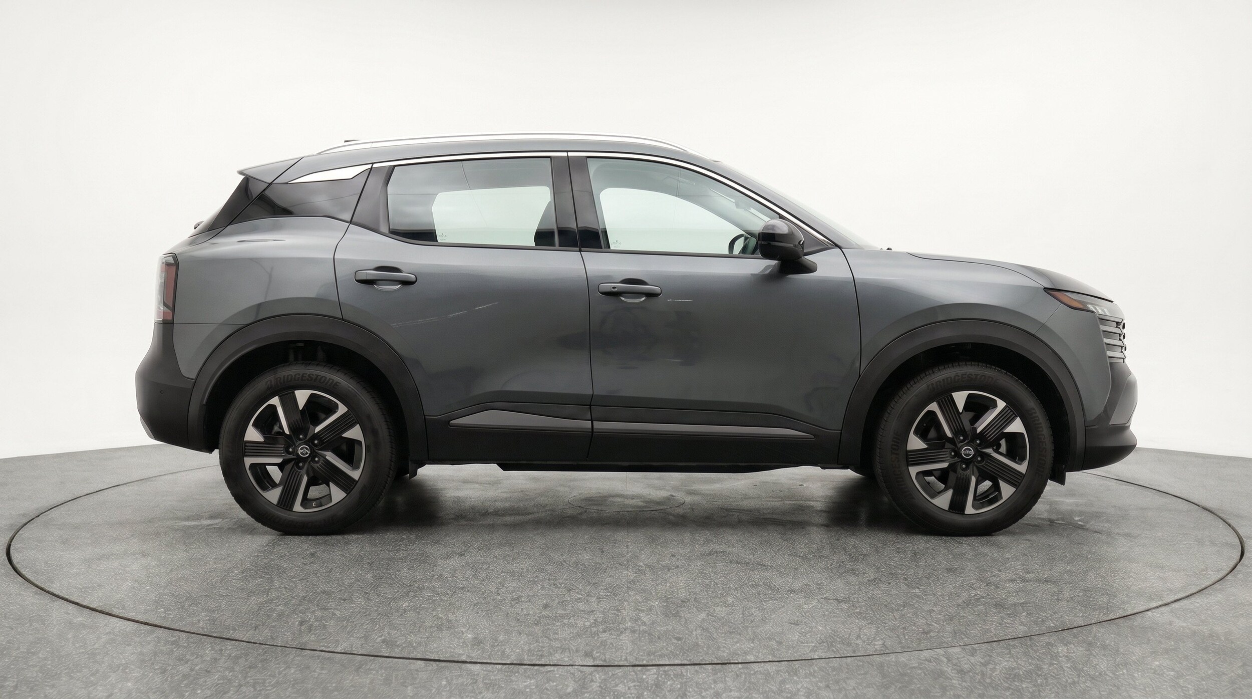 Thumbnail: 2026 Nissan Kicks - 11