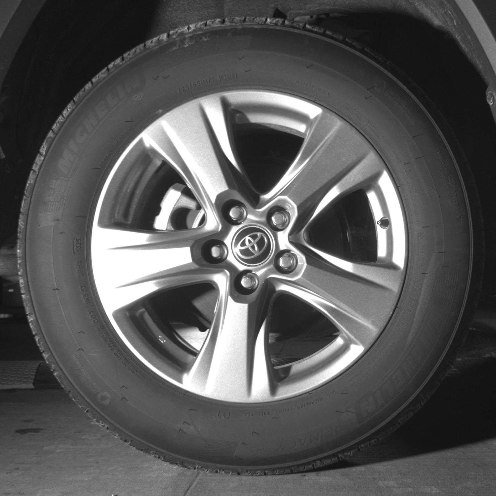 Thumbnail: 2025 Toyota RAV4 - 12