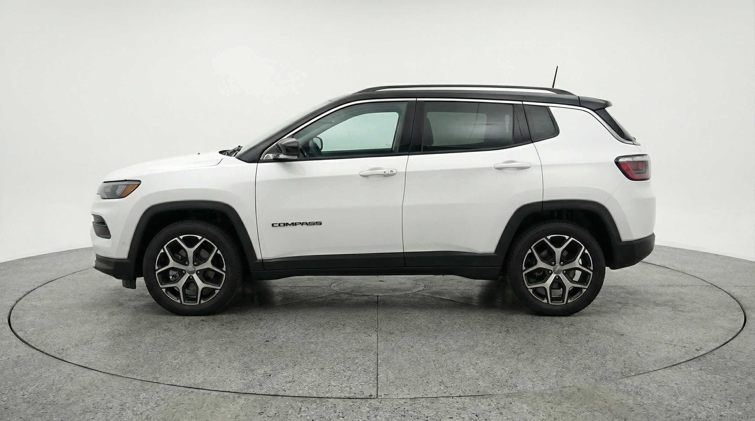 Thumbnail: 2025 Jeep Compass - 4