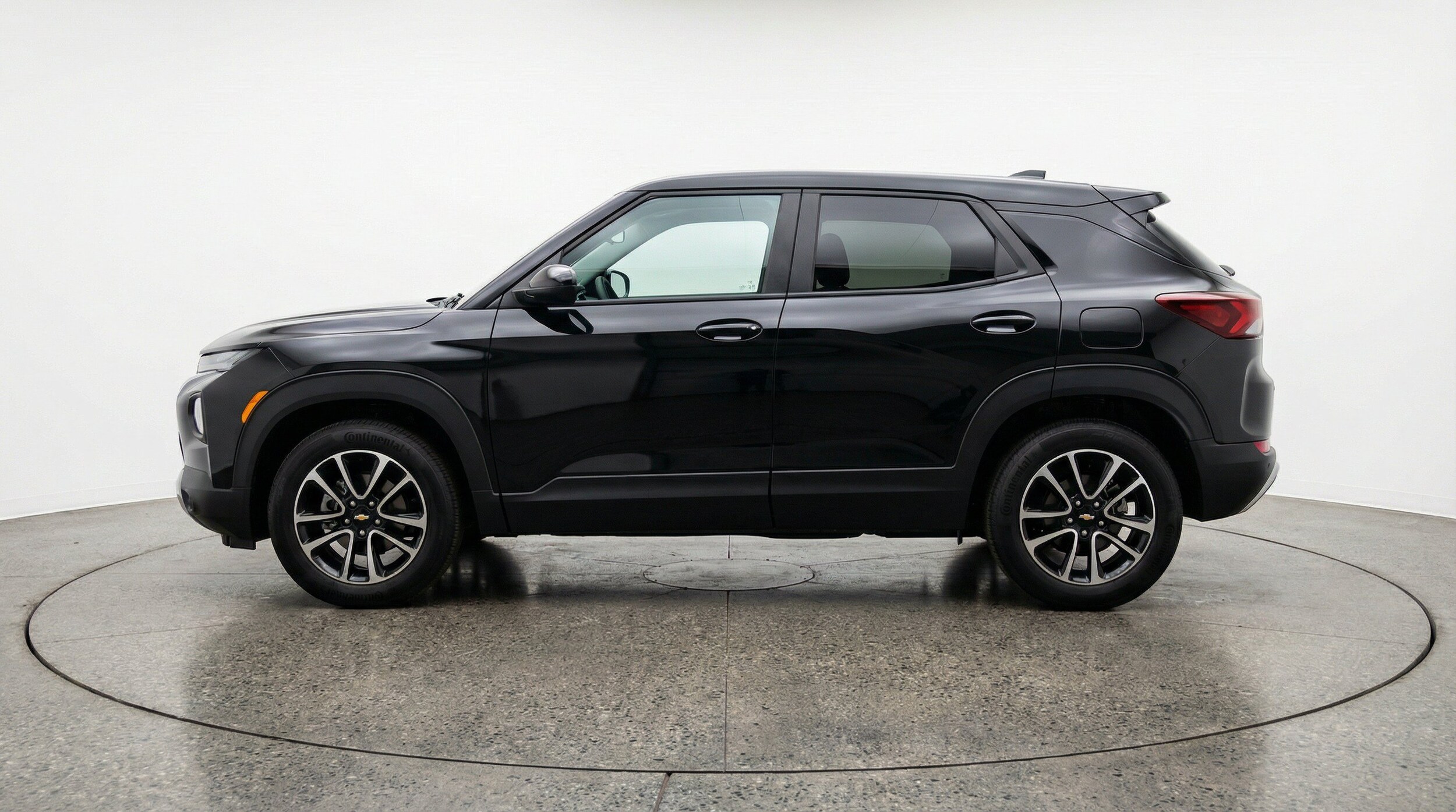 Thumbnail: 2025 Chevrolet TrailBlazer - 5