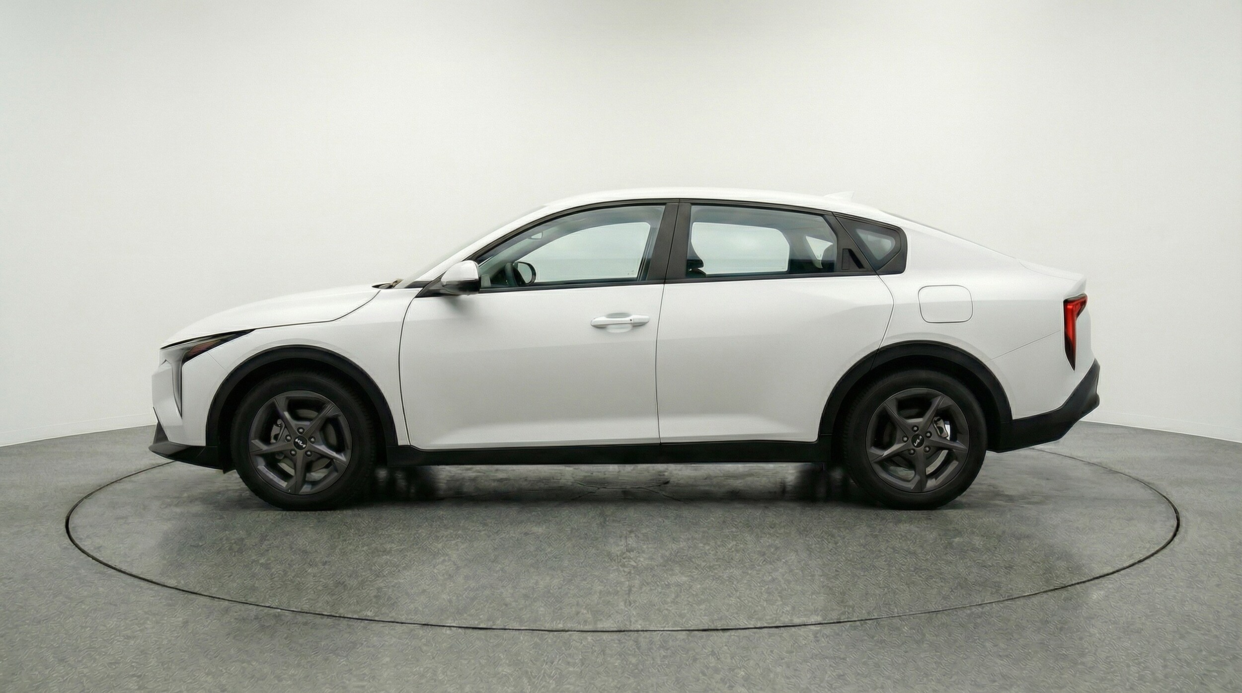 Thumbnail: 2025 Kia K4 - 5