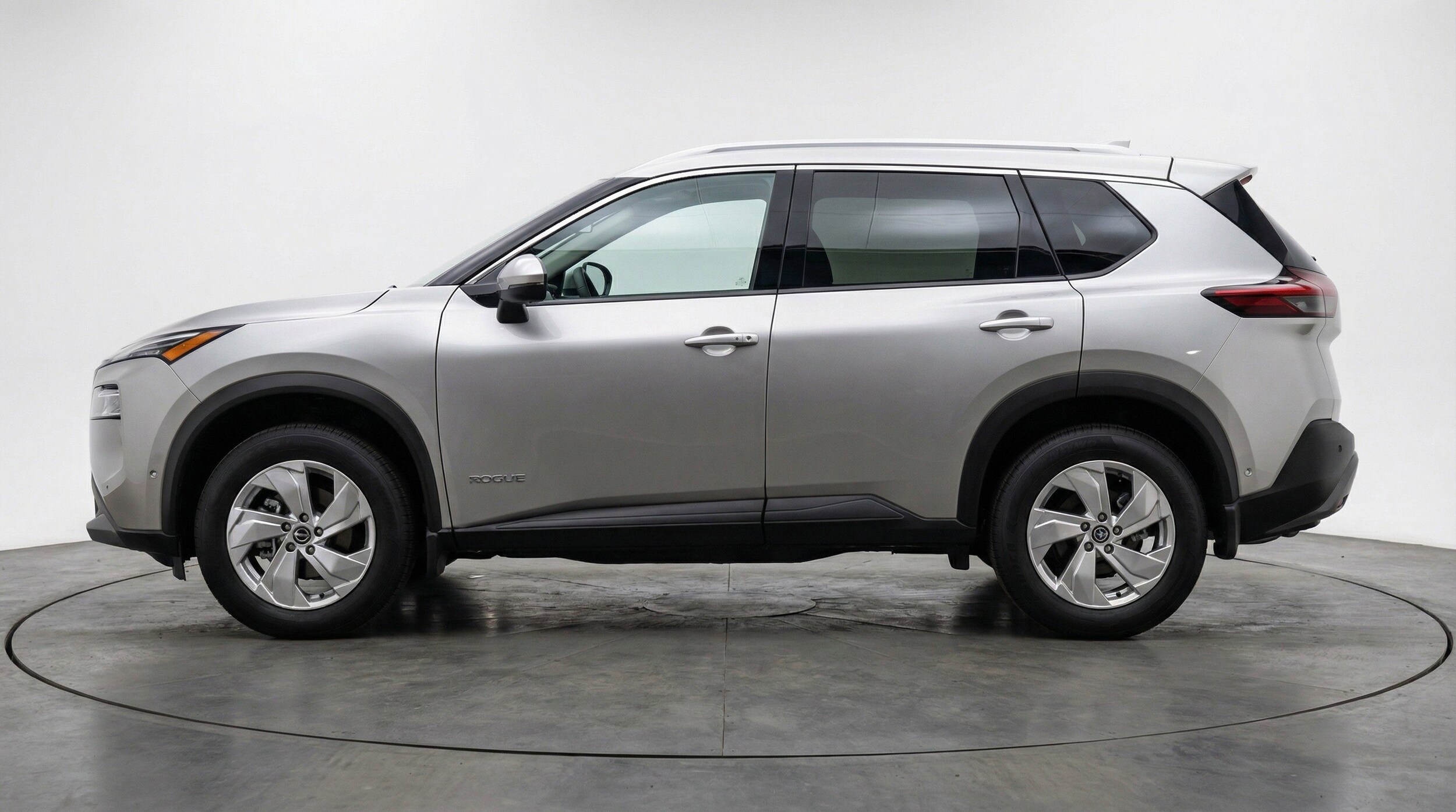 Thumbnail: 2025 Nissan Rogue - 5