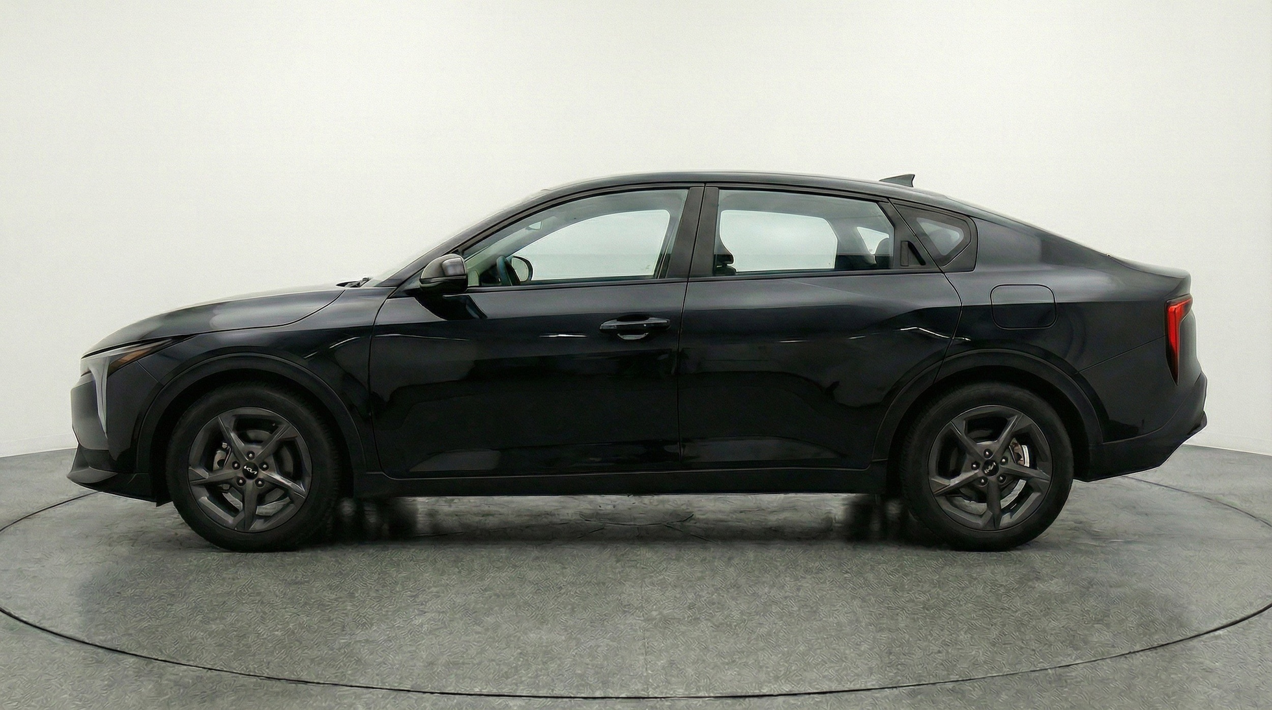 Thumbnail: 2025 Kia K4 - 5