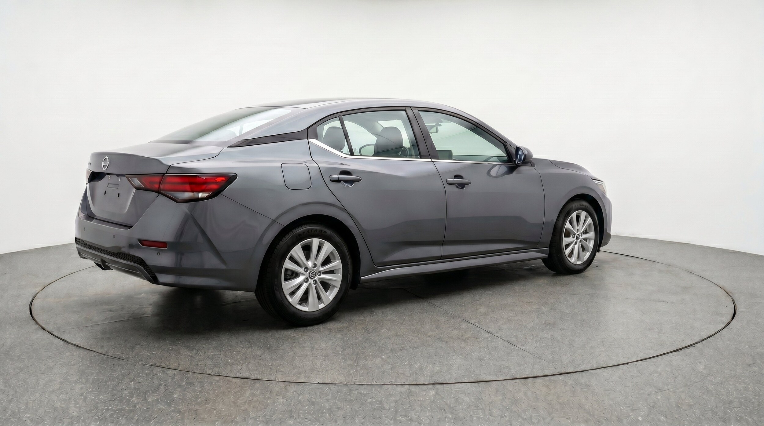 Thumbnail: 2025 Nissan Sentra - 9