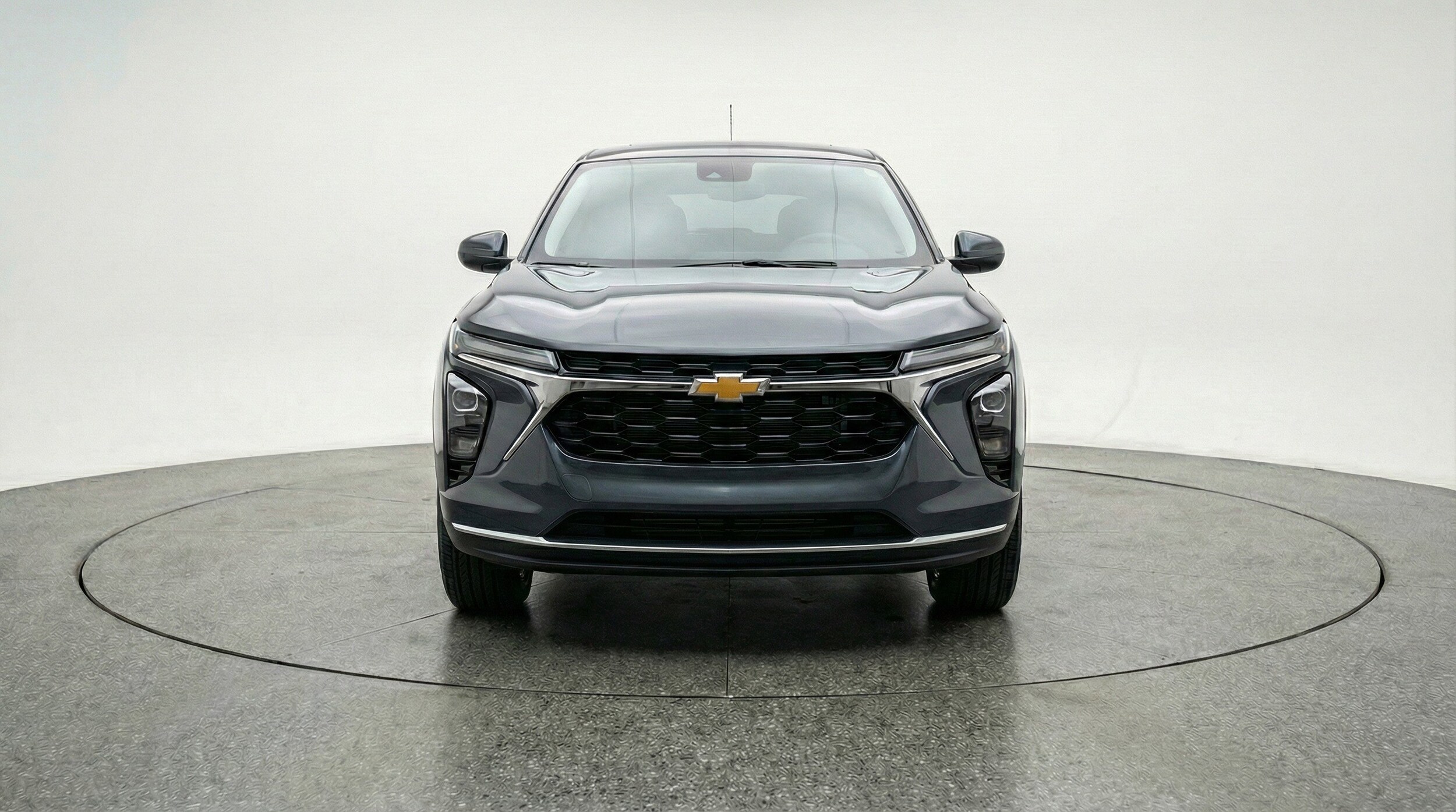 Thumbnail: 2025 Chevrolet Trax - 2