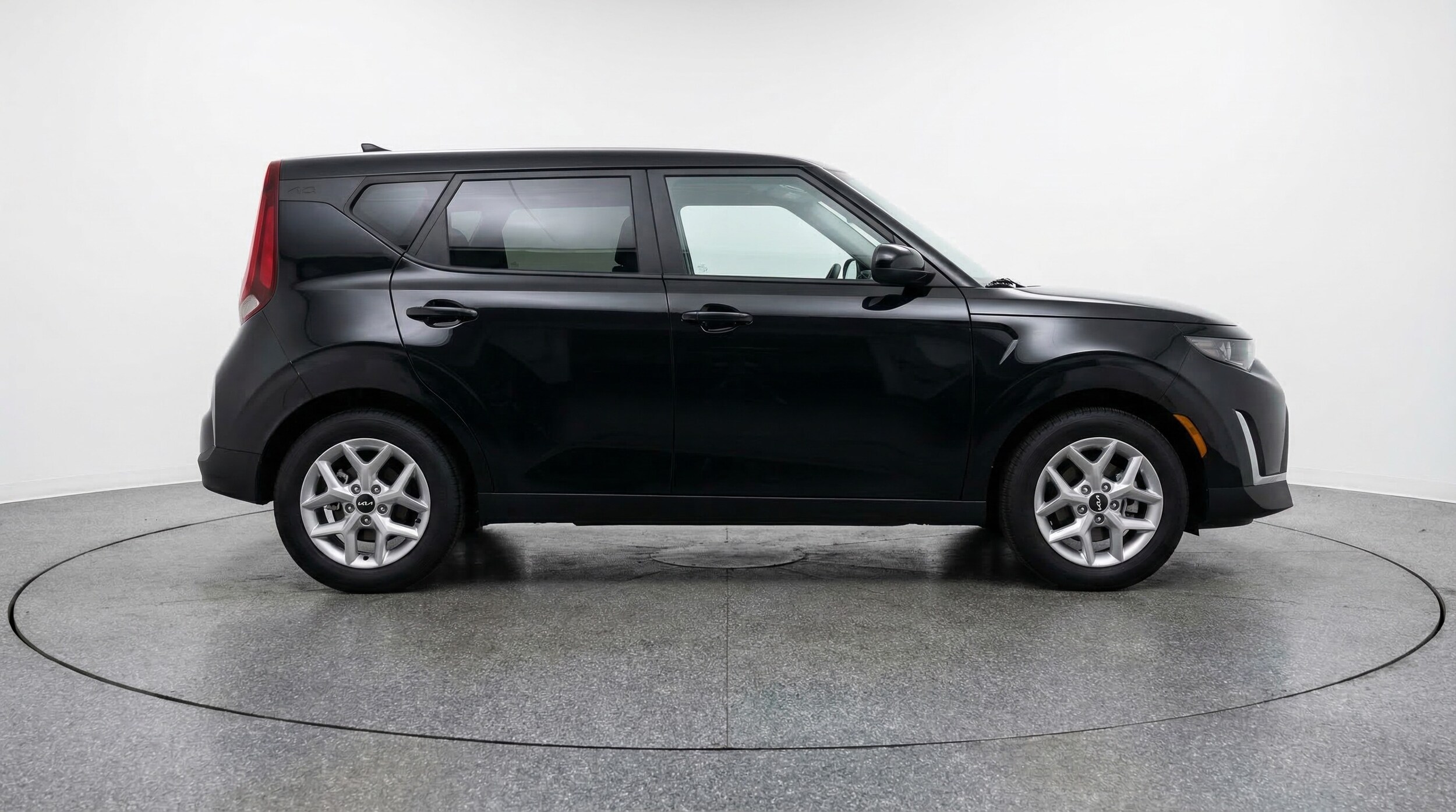 Thumbnail: 2025 Kia Soul - 8