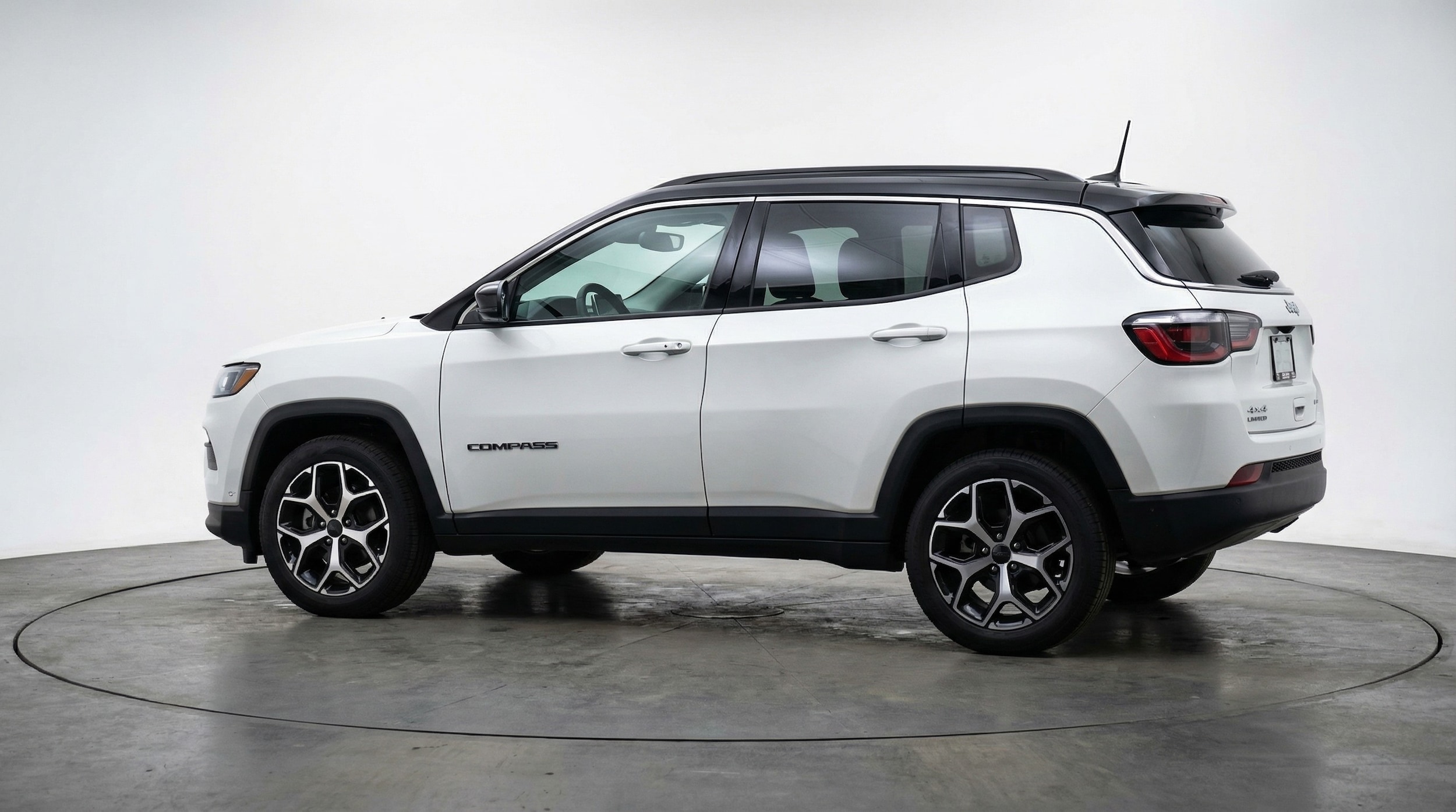 Thumbnail: 2025 Jeep Compass - 4