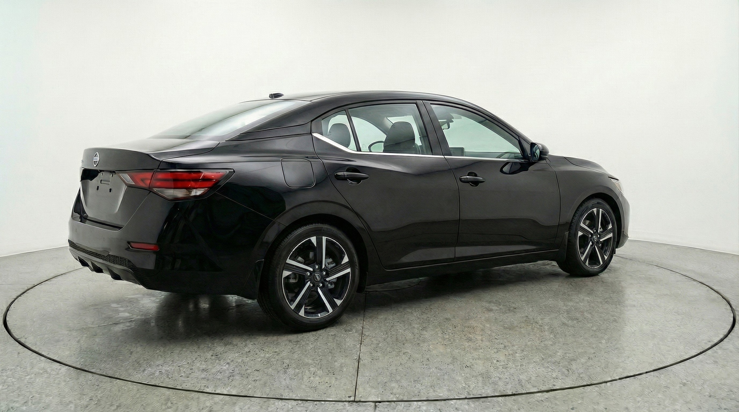 Thumbnail: 2025 Nissan Sentra - 9