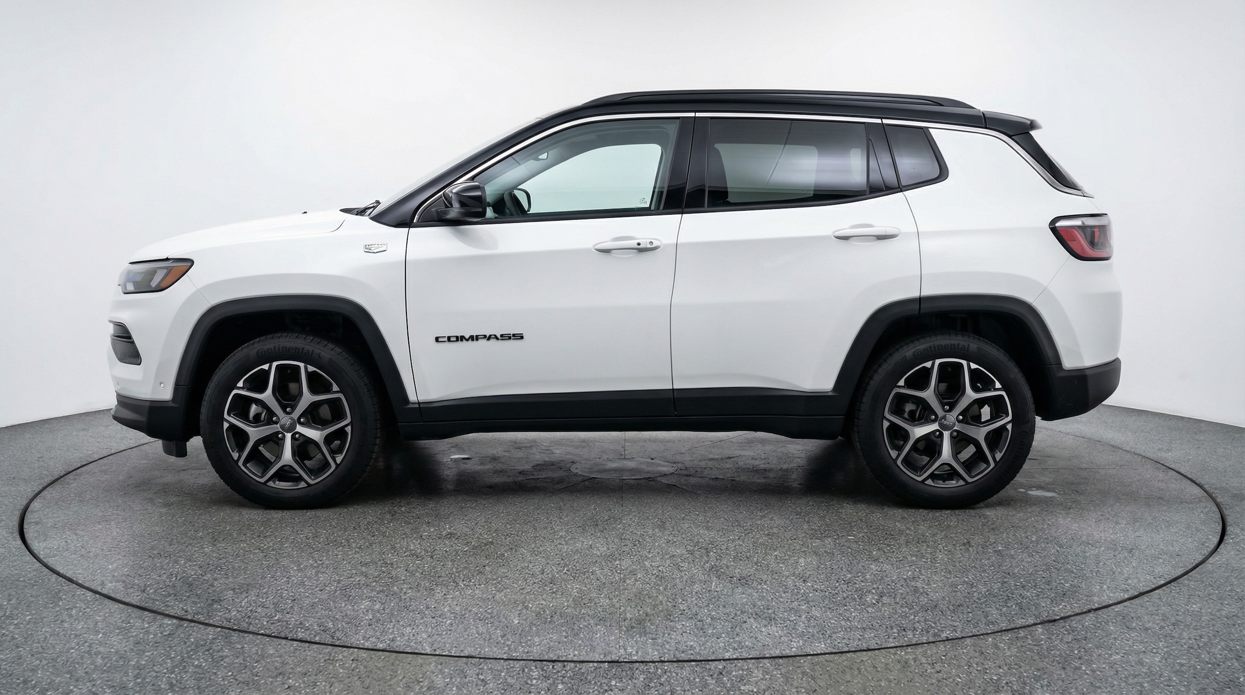 Thumbnail: 2025 Jeep Compass - 4