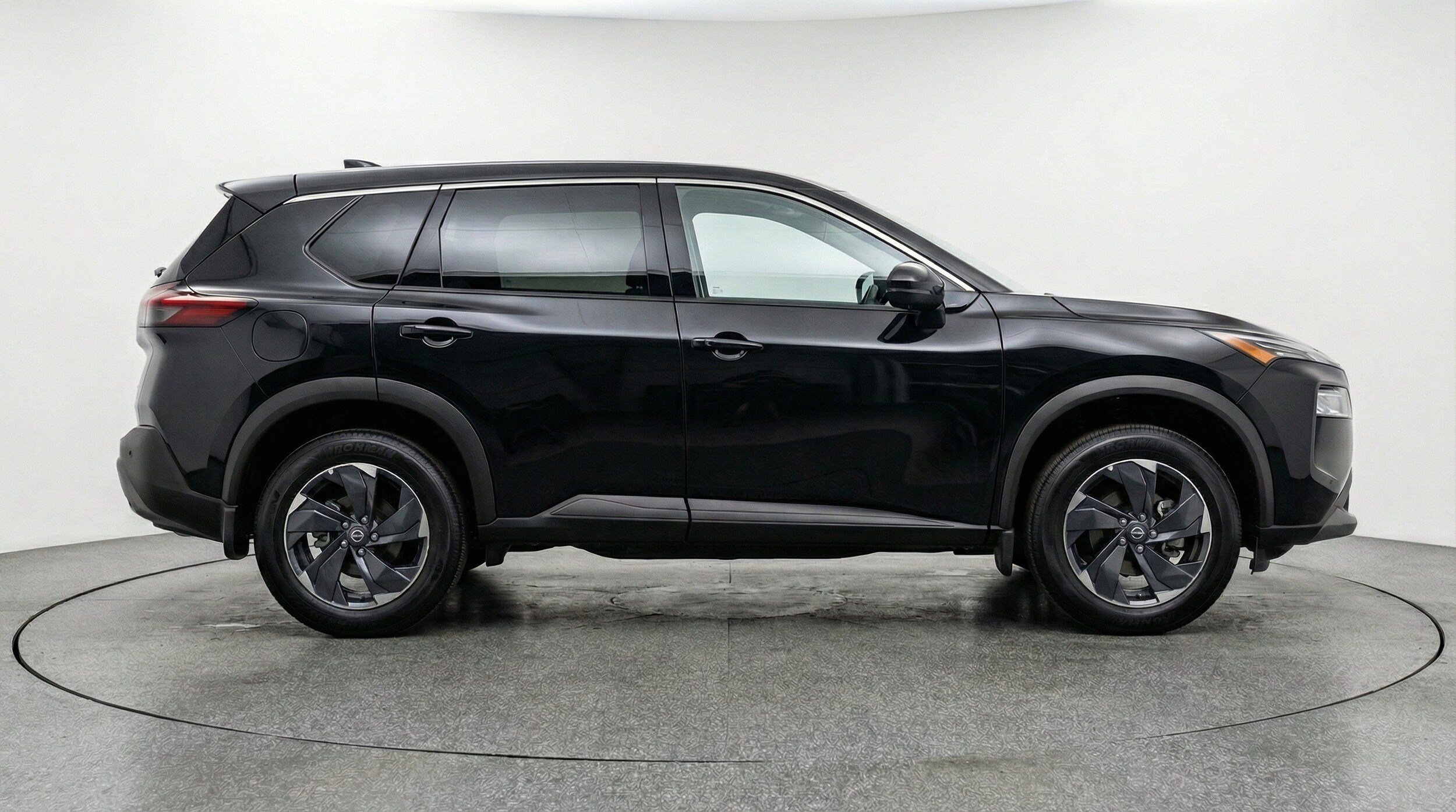 Thumbnail: 2025 Nissan Rogue - 11