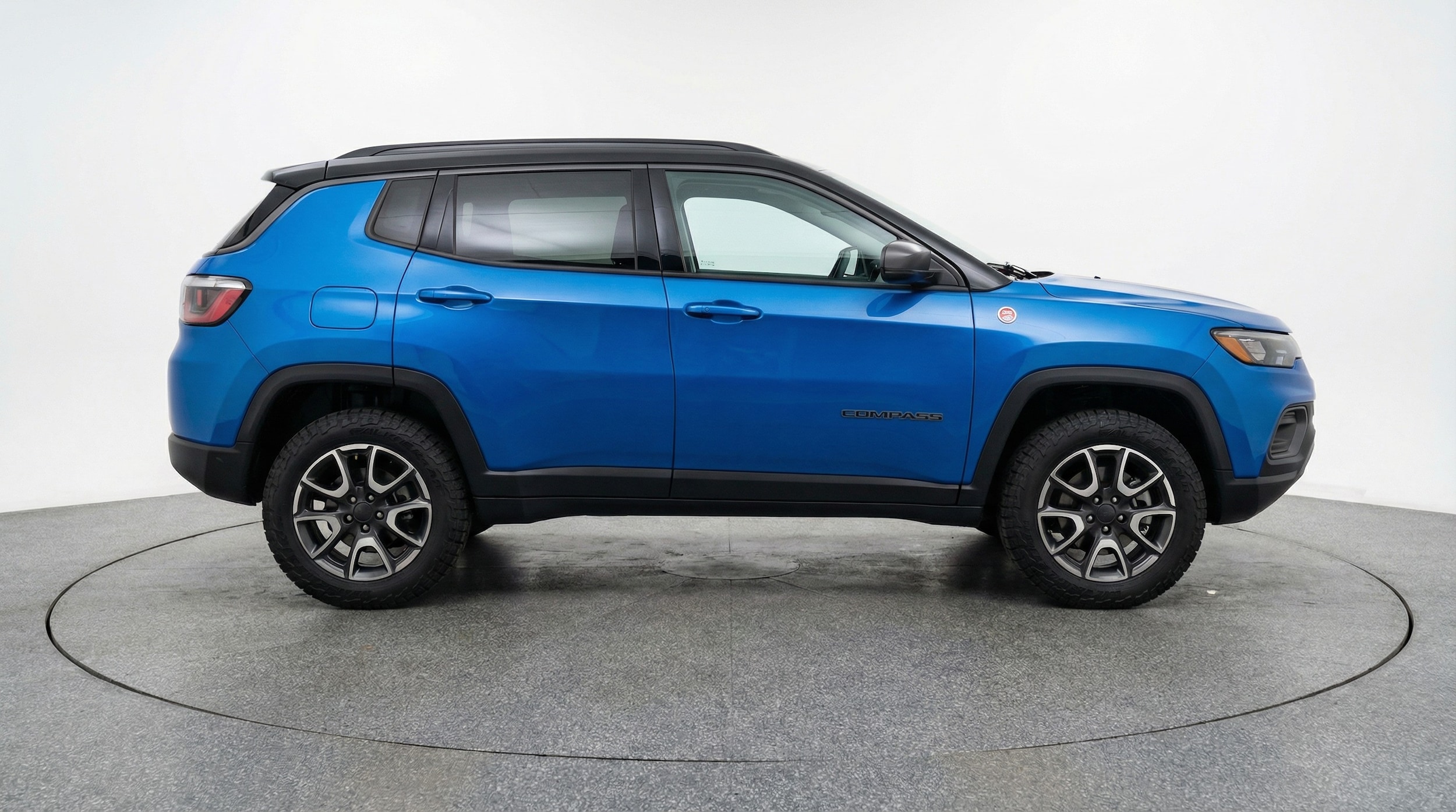 Thumbnail: 2025 Jeep Compass - 8