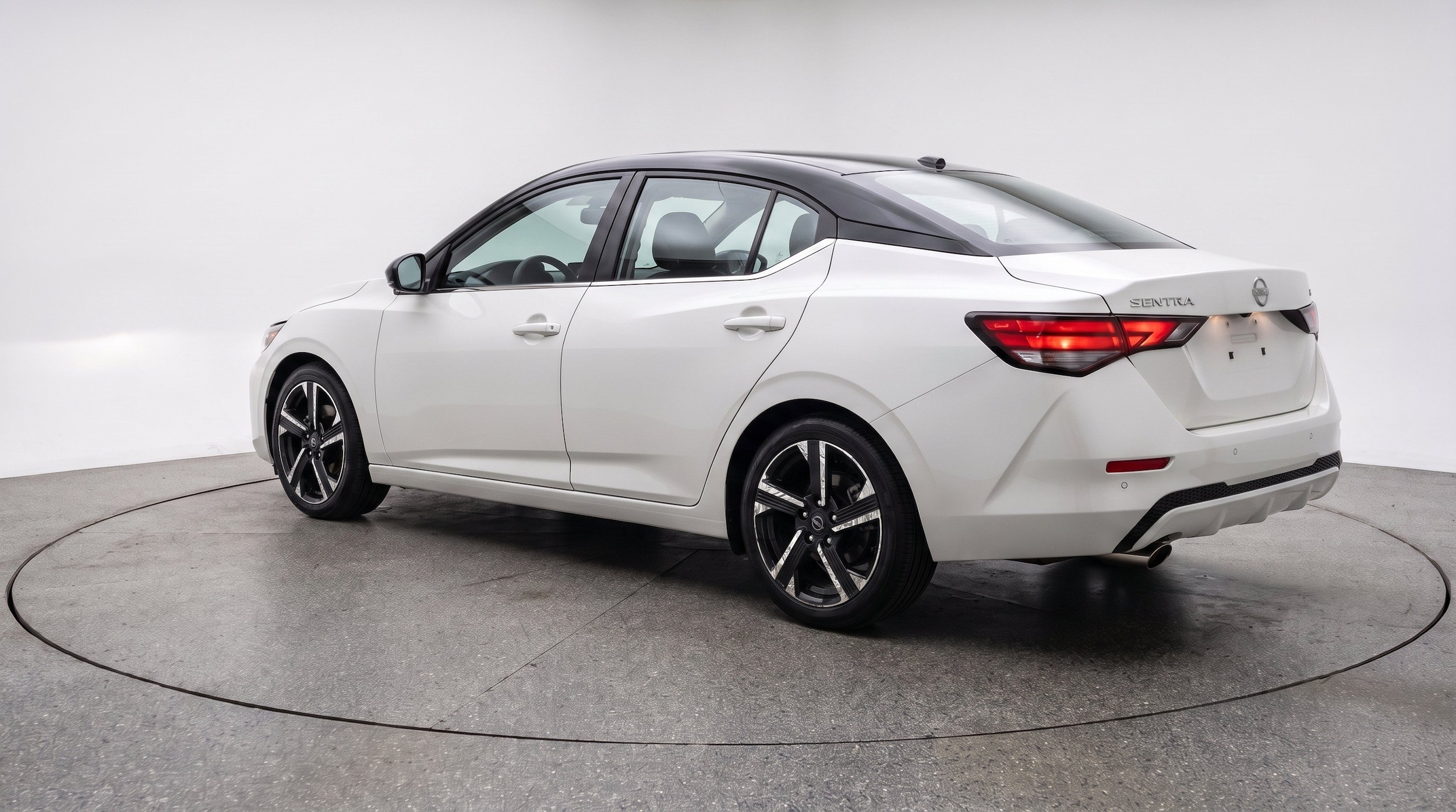 Thumbnail: 2025 Nissan Sentra - 6