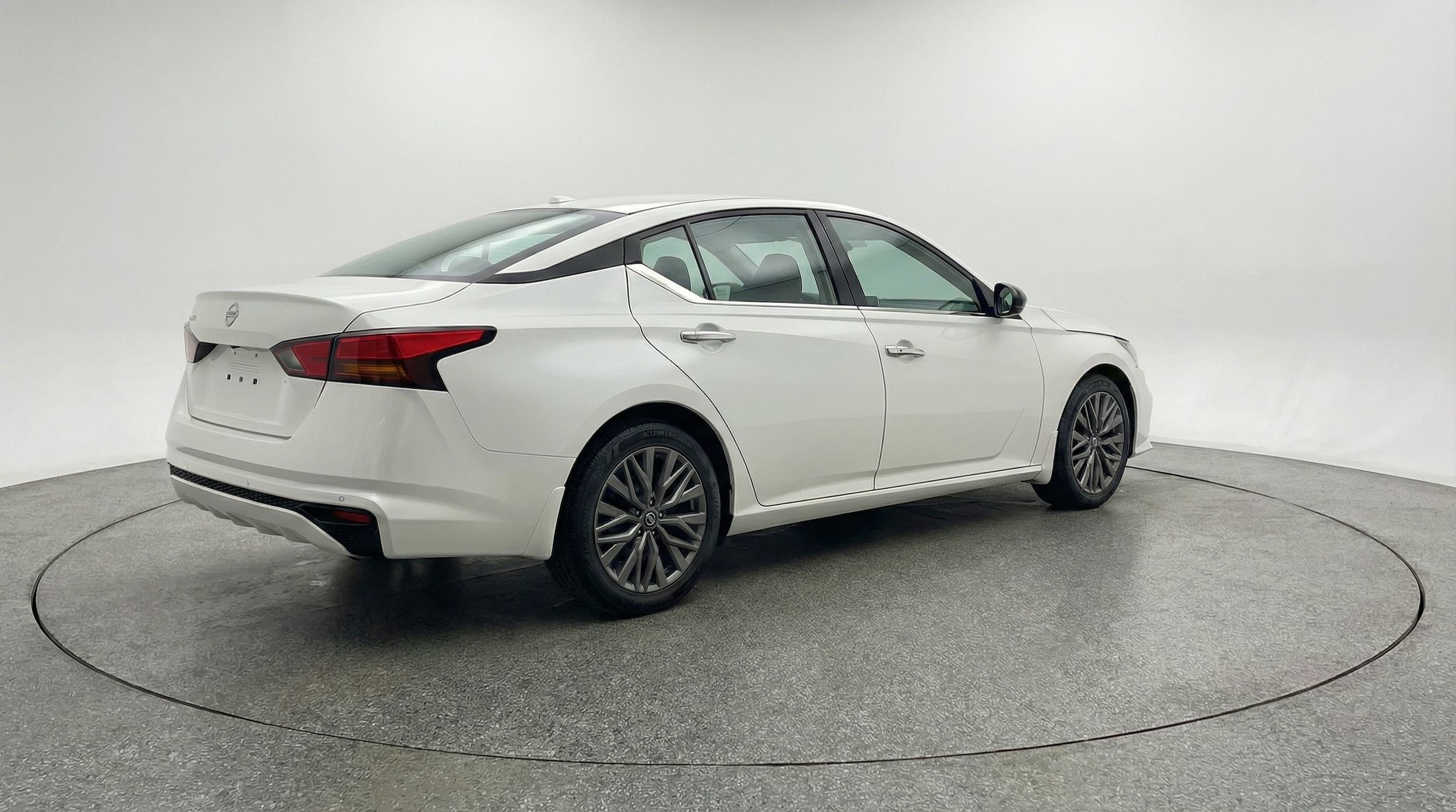 Thumbnail: 2025 Nissan Altima - 7