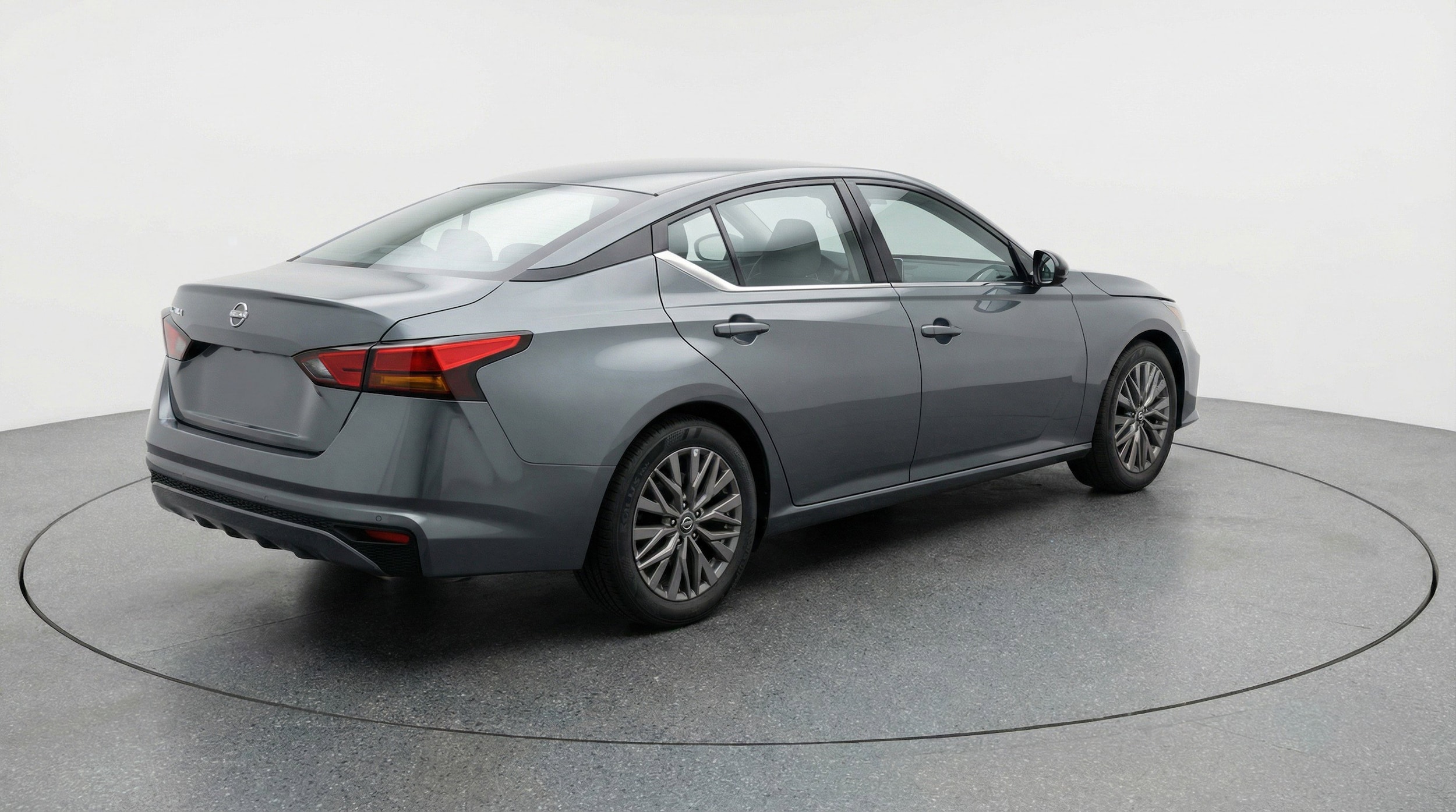 Thumbnail: 2025 Nissan Altima - 9