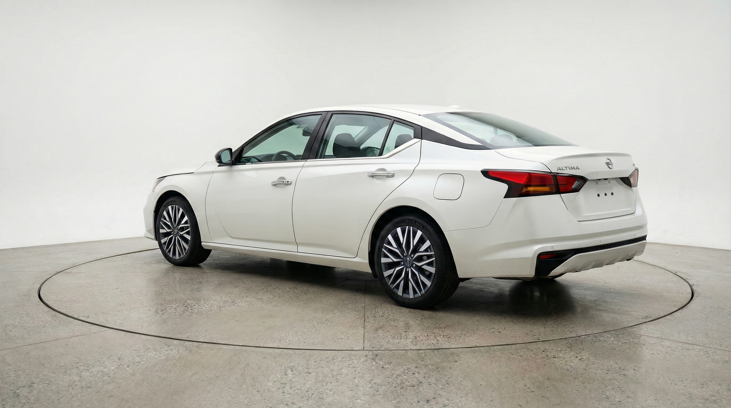 Thumbnail: 2025 Nissan Altima - 5