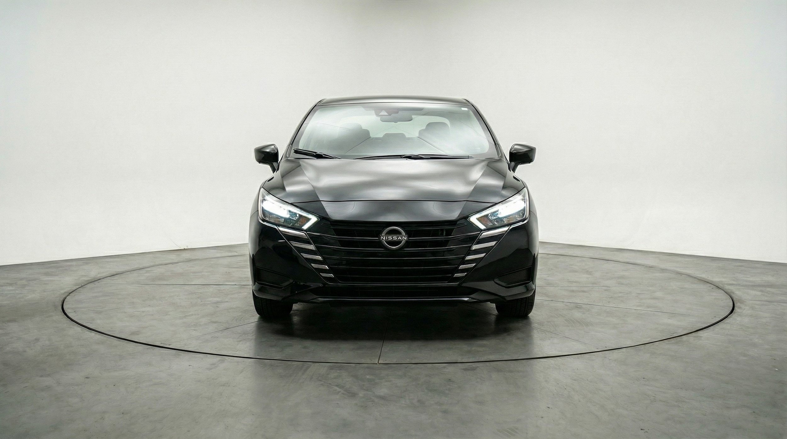 Thumbnail: 2025 Nissan Versa - 2