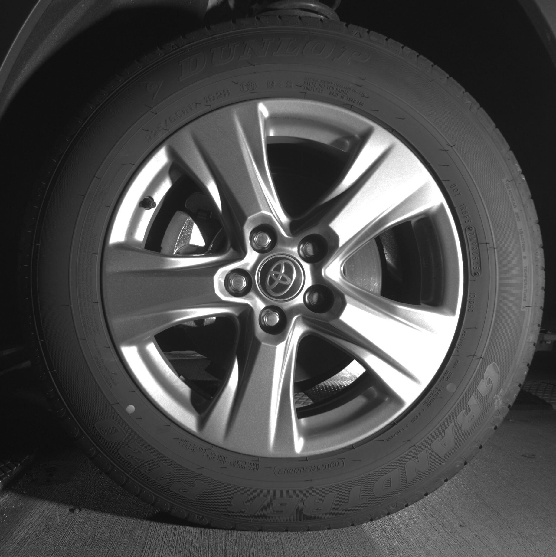 Thumbnail: 2025 Toyota RAV4 - 9