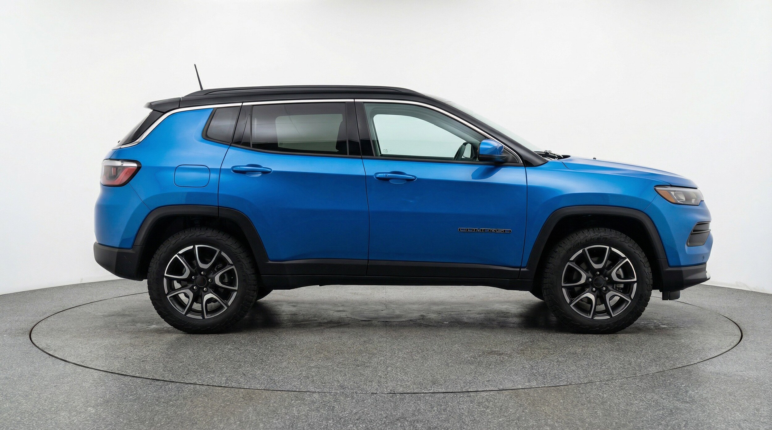 Thumbnail: 2025 Jeep Compass - 11