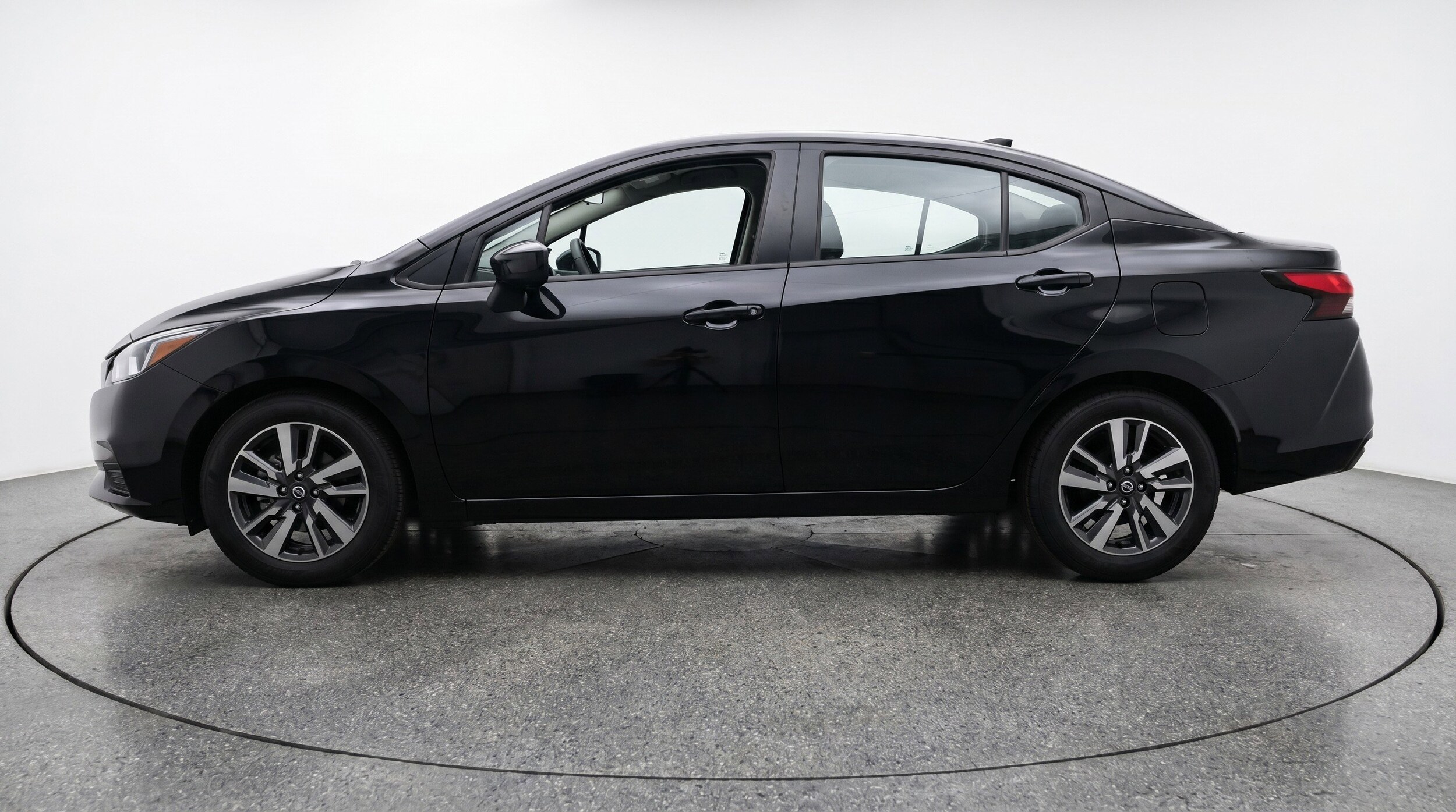 Thumbnail: 2025 Nissan Versa - 5