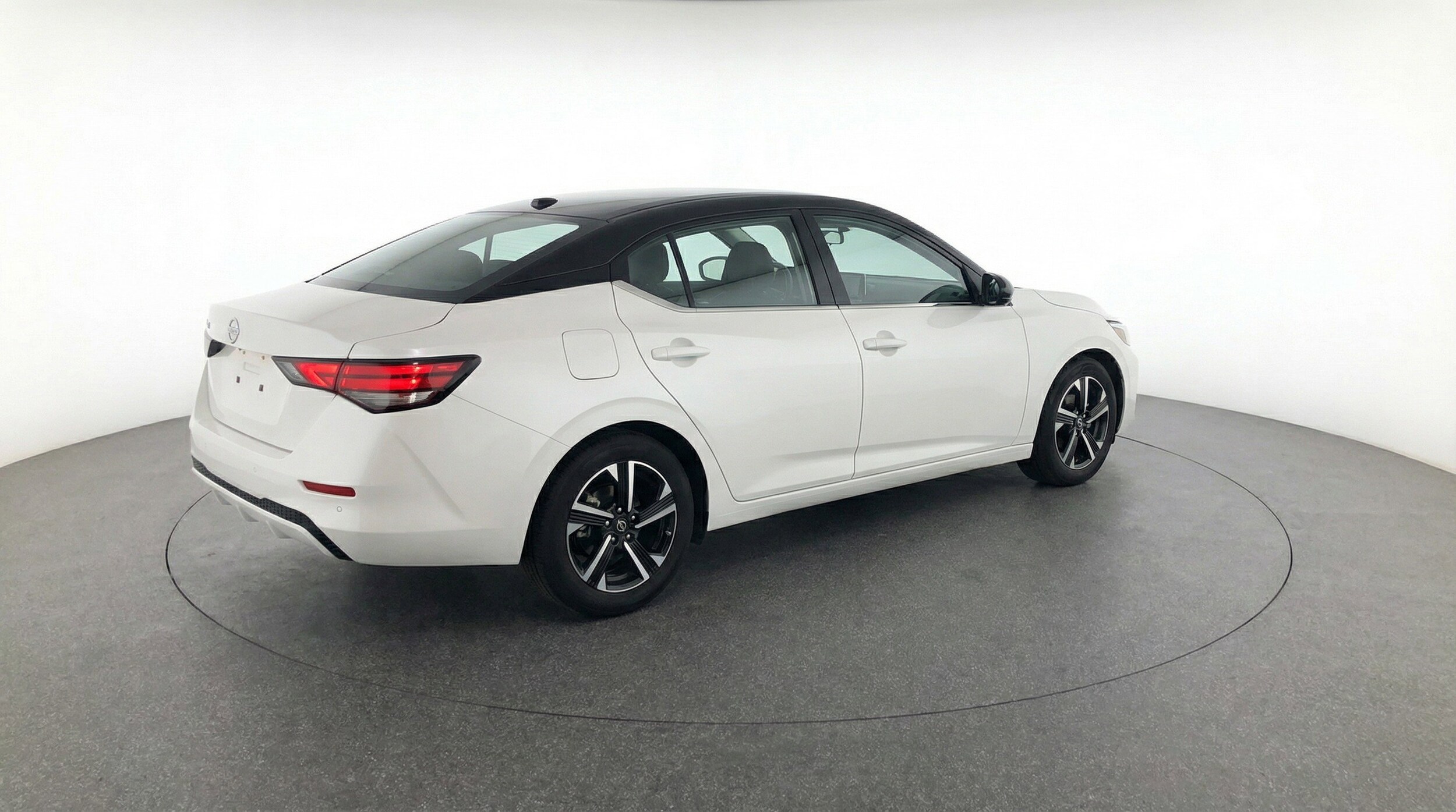 Thumbnail: 2025 Nissan Sentra - 9