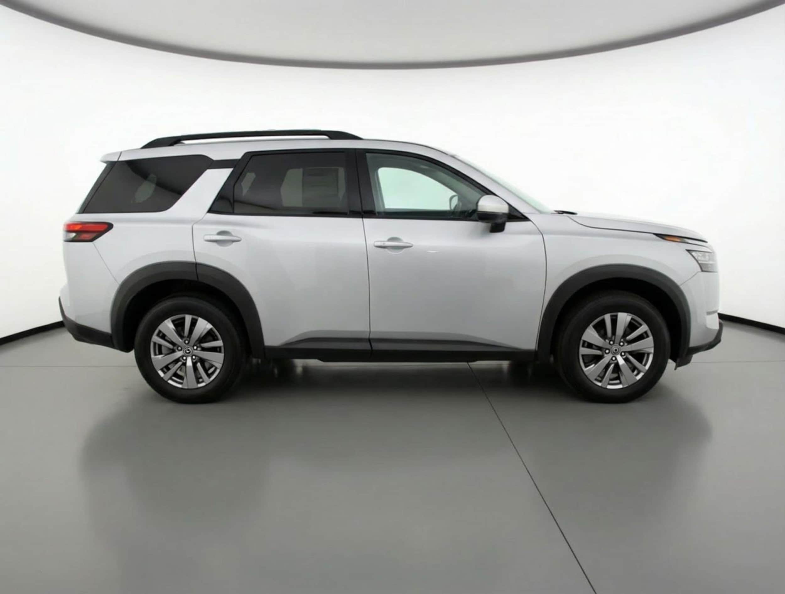 Thumbnail: 2025 Nissan Pathfinder - 11