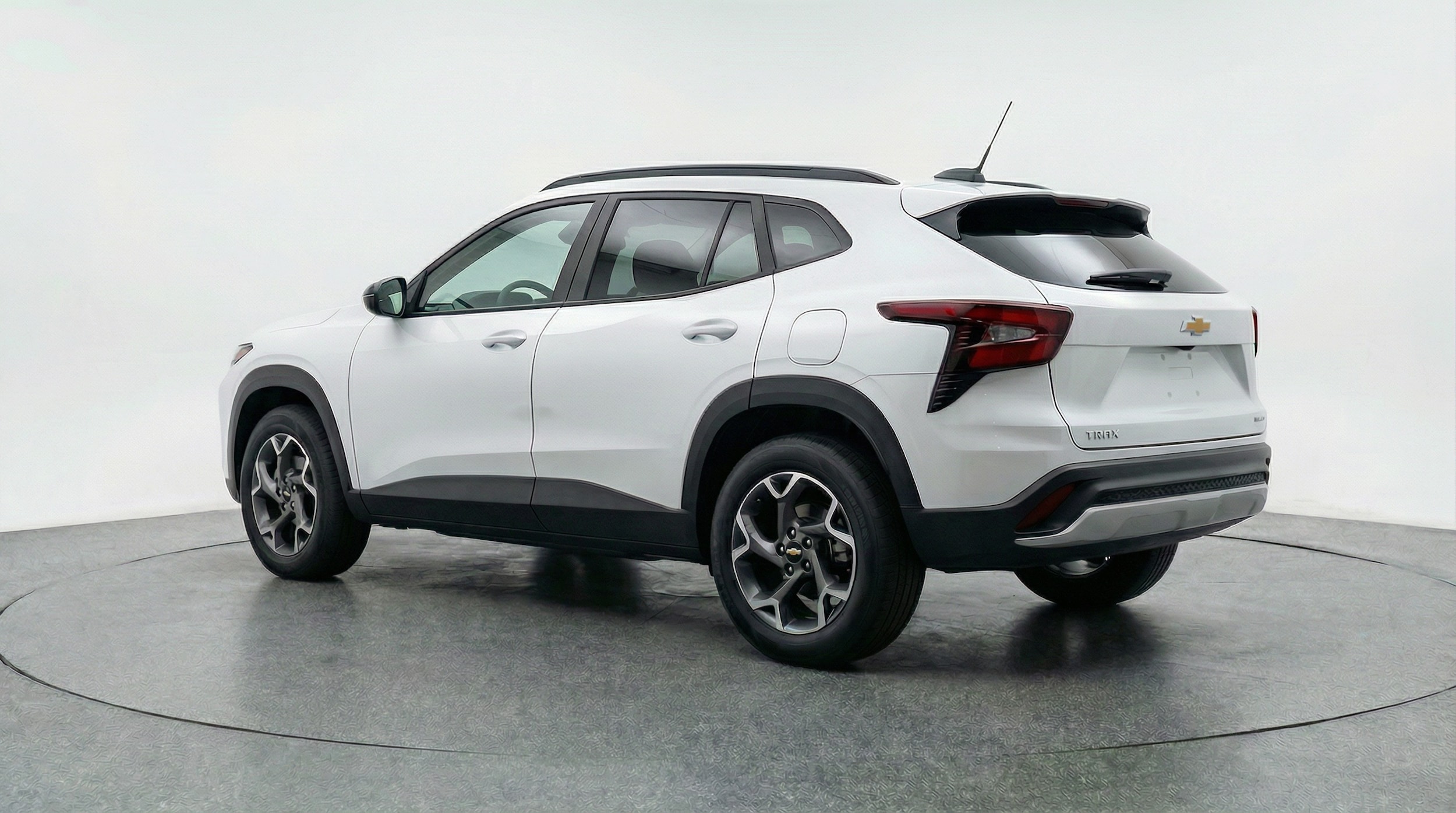 Thumbnail: 2025 Chevrolet Trax - 5