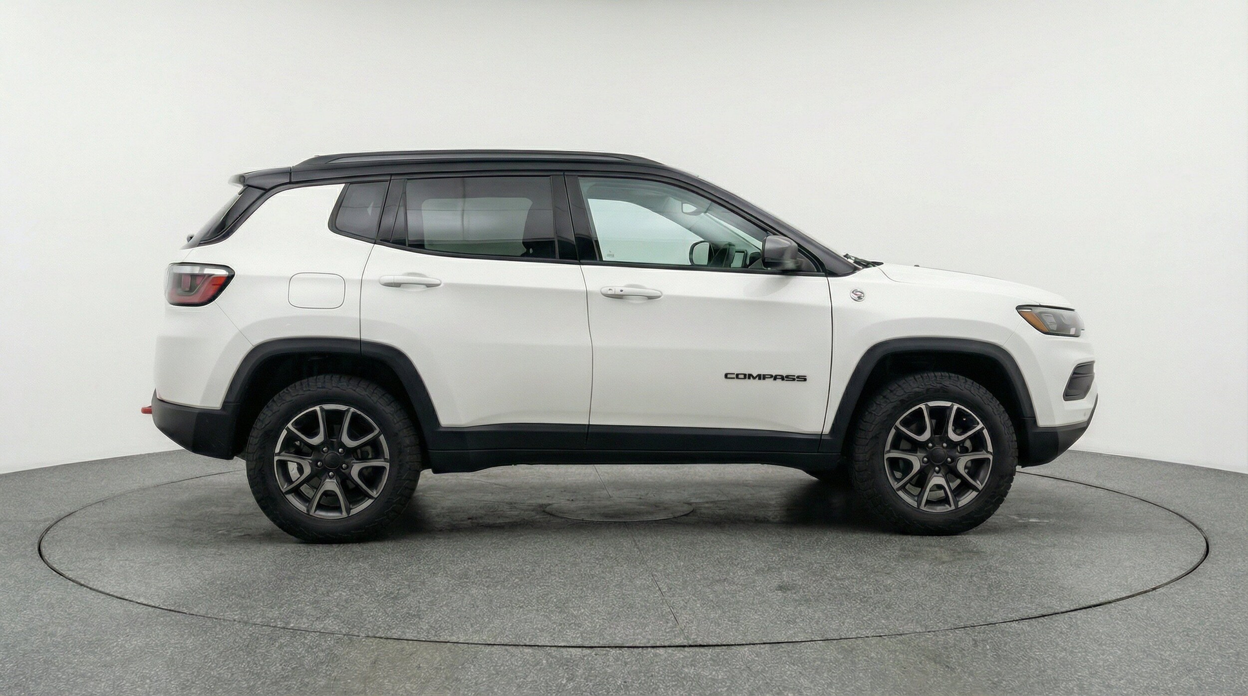 Thumbnail: 2025 Jeep Compass - 11