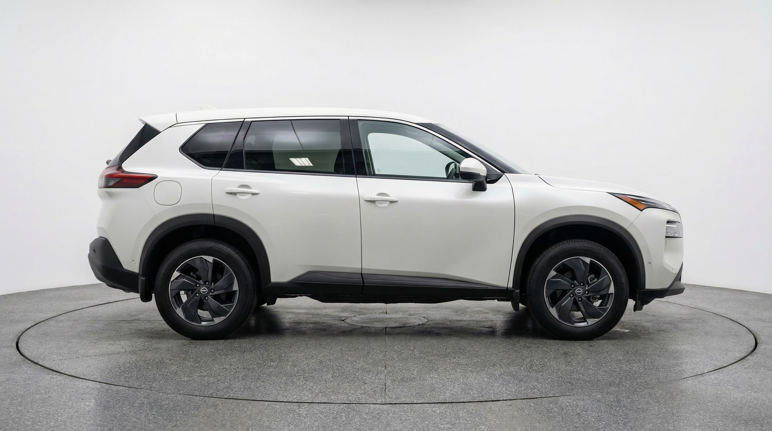 Thumbnail: 2025 Nissan Rogue - 8