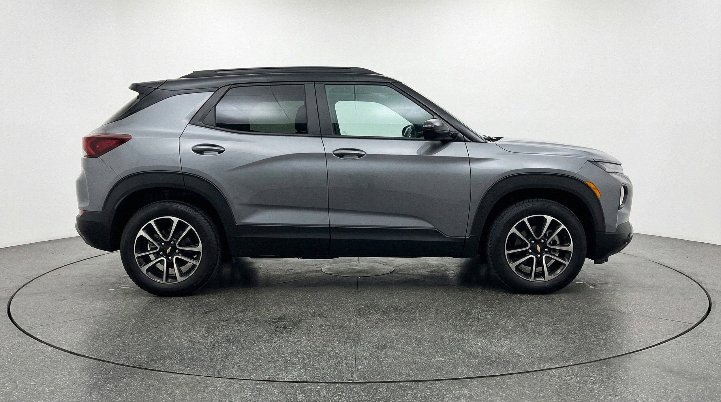 Thumbnail: 2025 Chevrolet TrailBlazer - 11