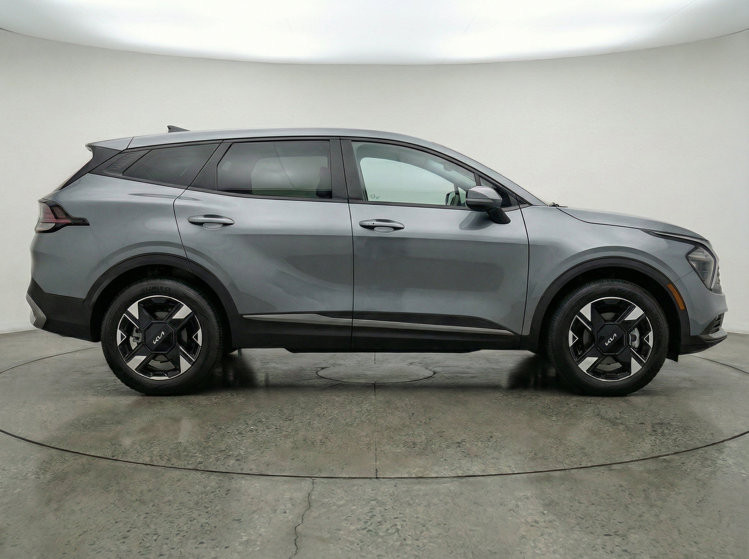Thumbnail: 2026 Kia Sportage - 11