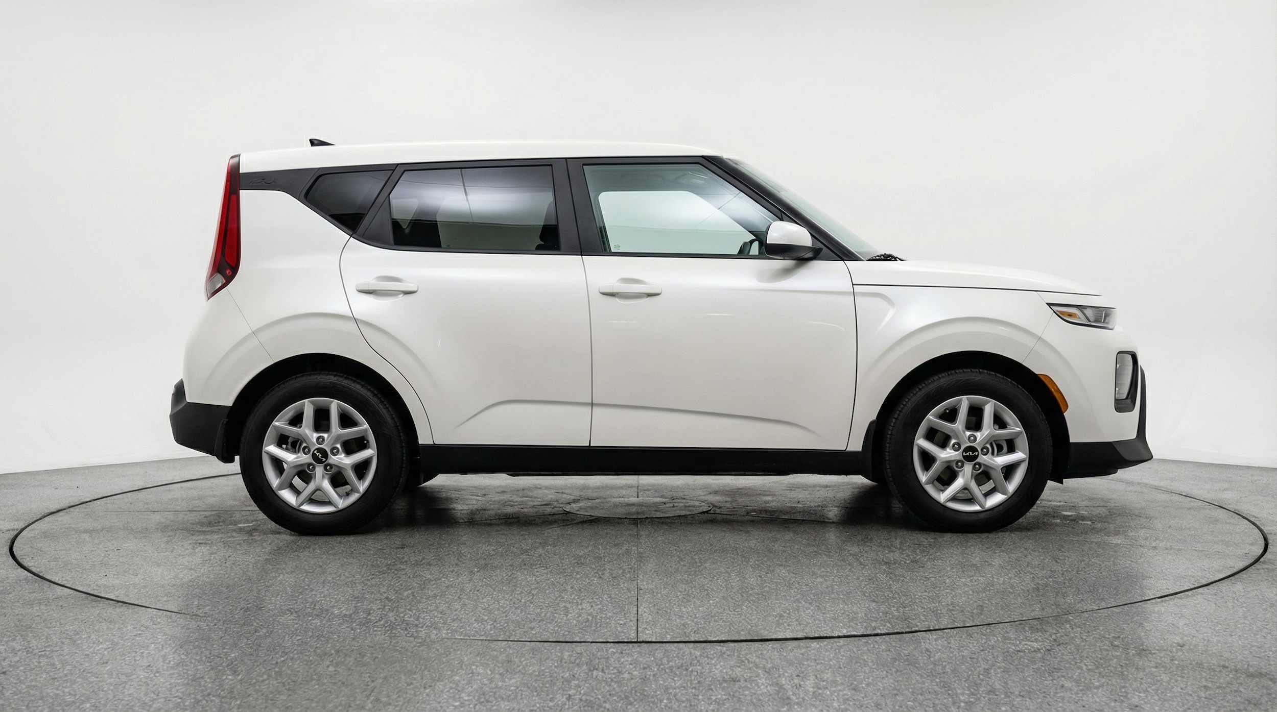 Thumbnail: 2025 Kia Soul - 8