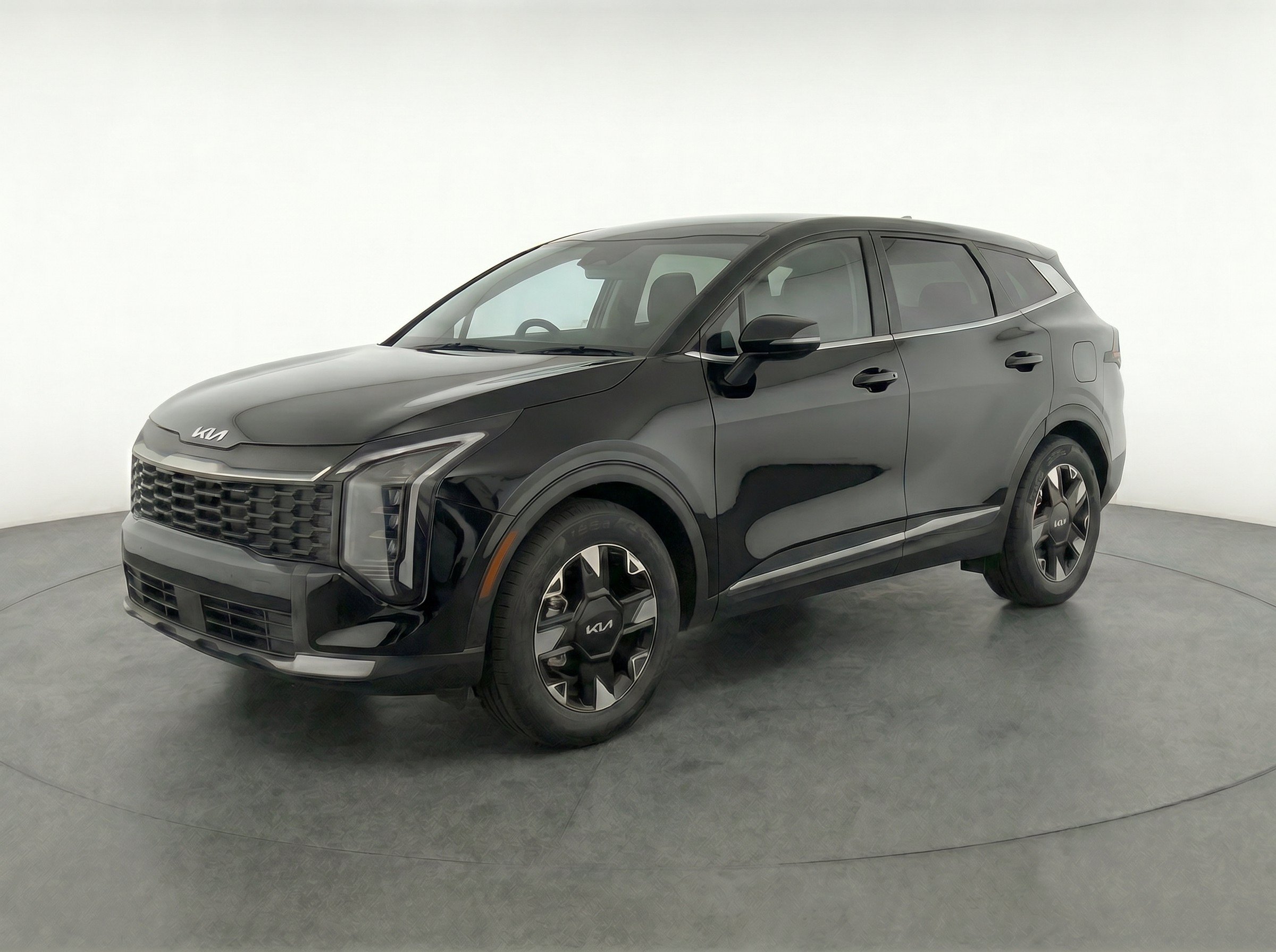 Thumbnail: 2026 Kia Sportage - 3